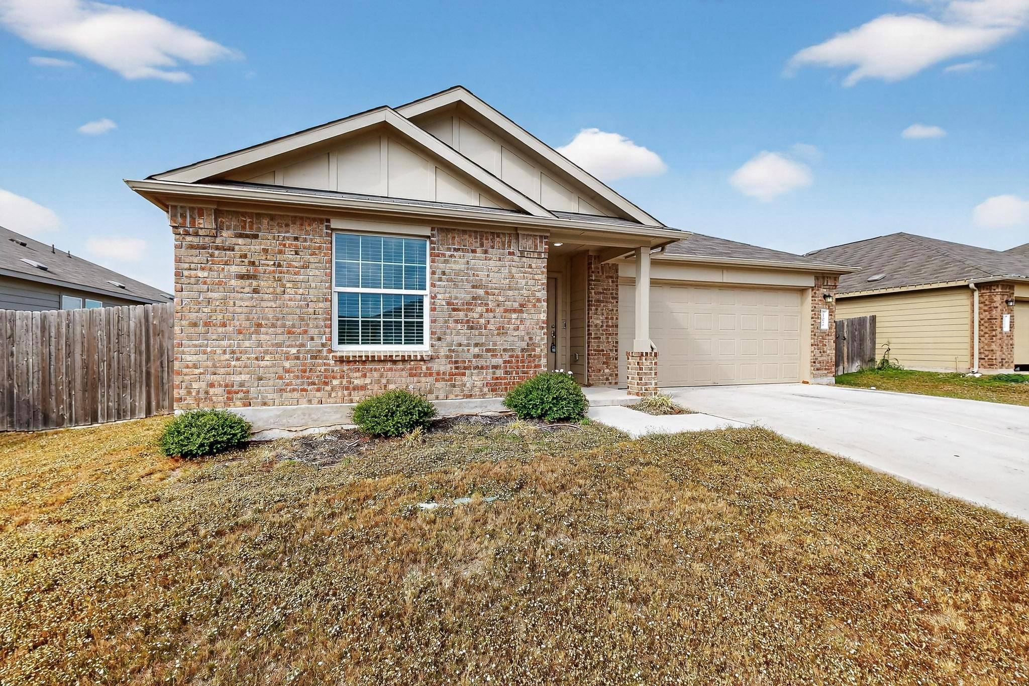 107 Bear Oak St, Hutto, TX 78634