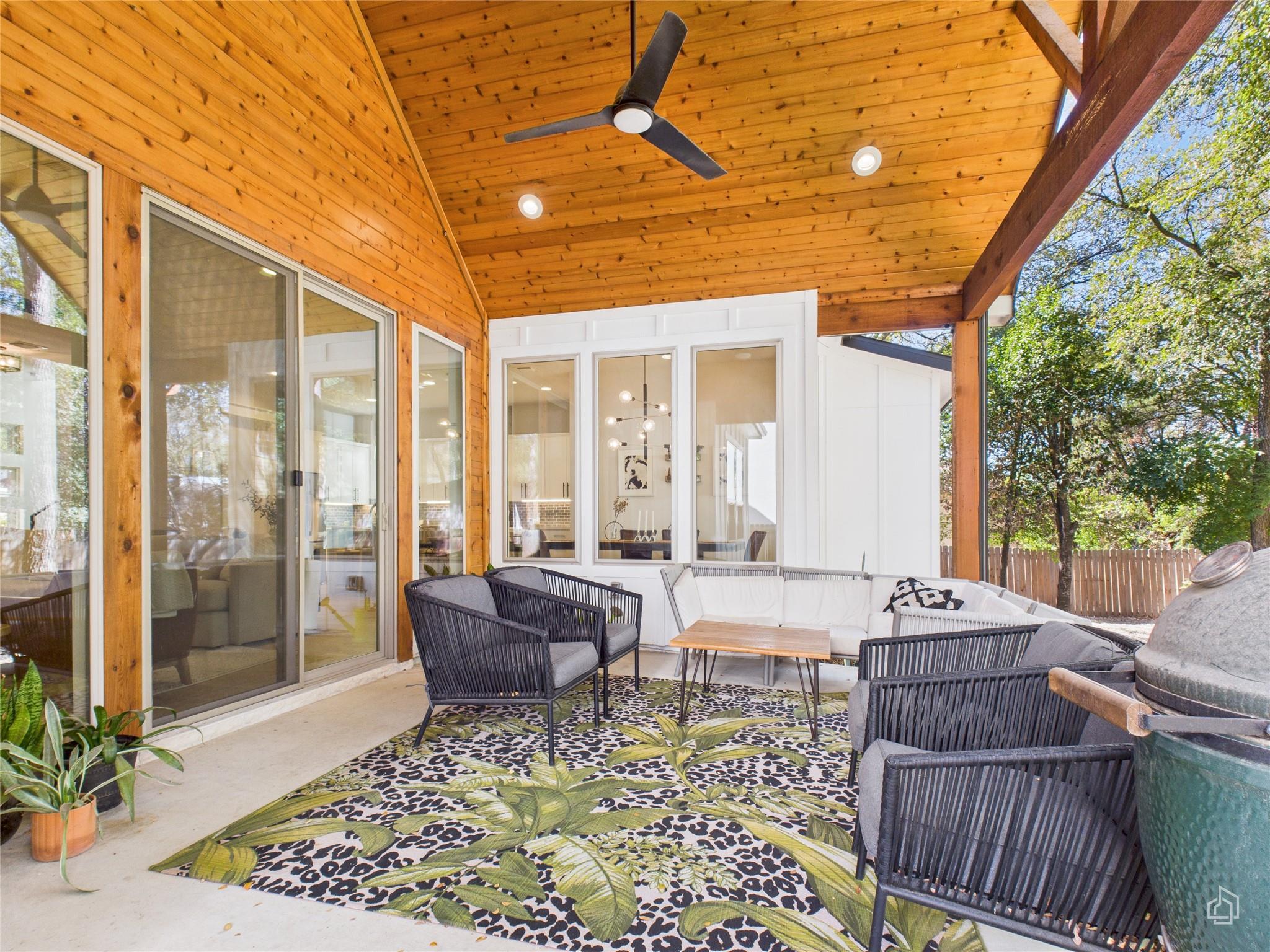 3002 Sunridge Dr, Austin, TX 78741