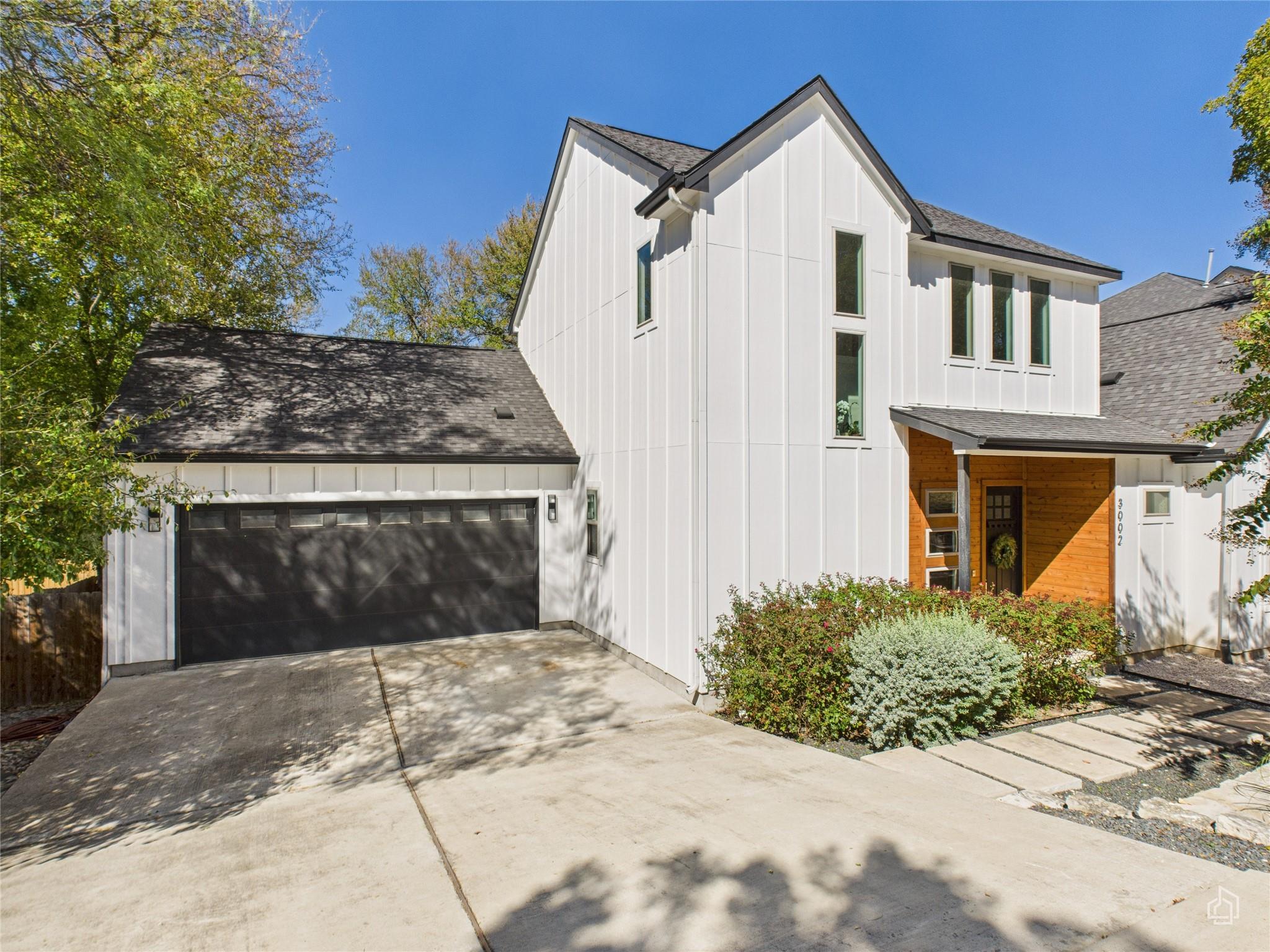 3002 Sunridge Dr, Austin, TX 78741