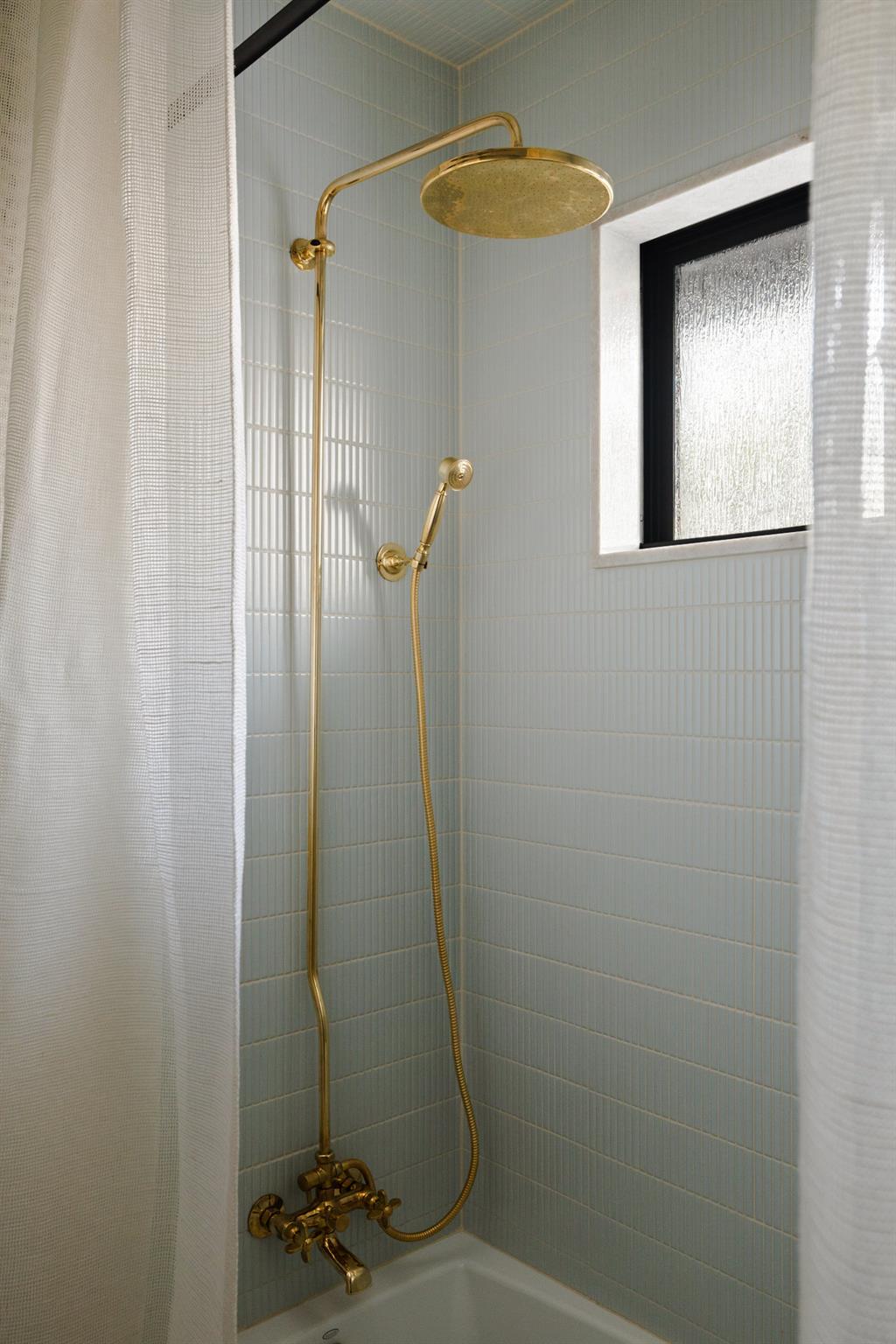 2431 Westlake Dr, Austin, TX 78746