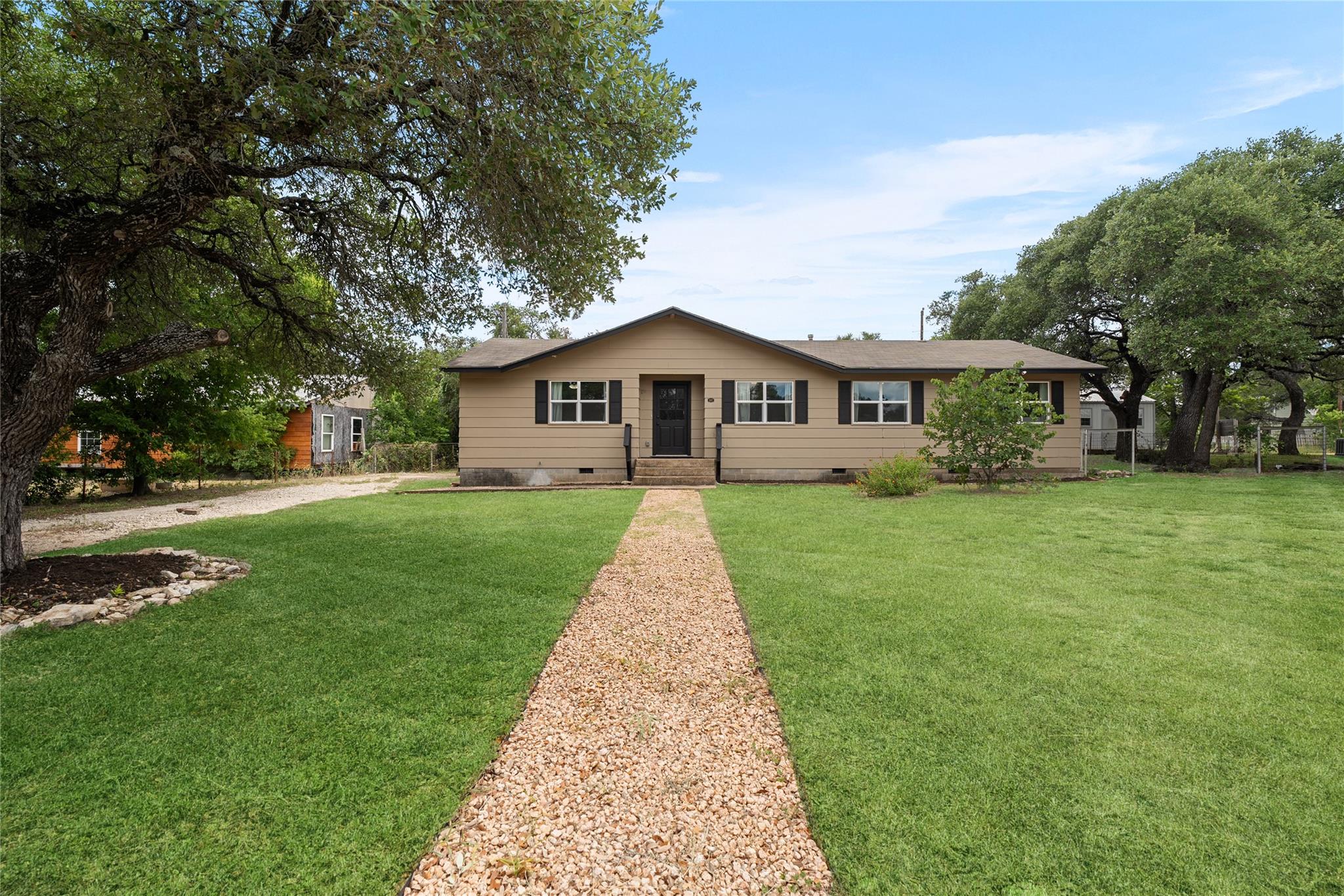617 Johnson St, Bertram, TX 78605