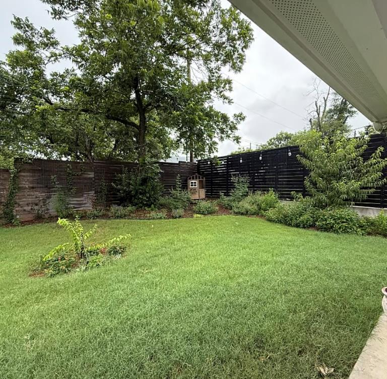 303 W Austin St, Kyle, TX 78640