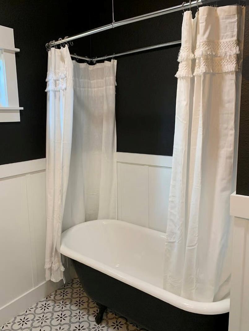 303 W Austin St, Kyle, TX 78640