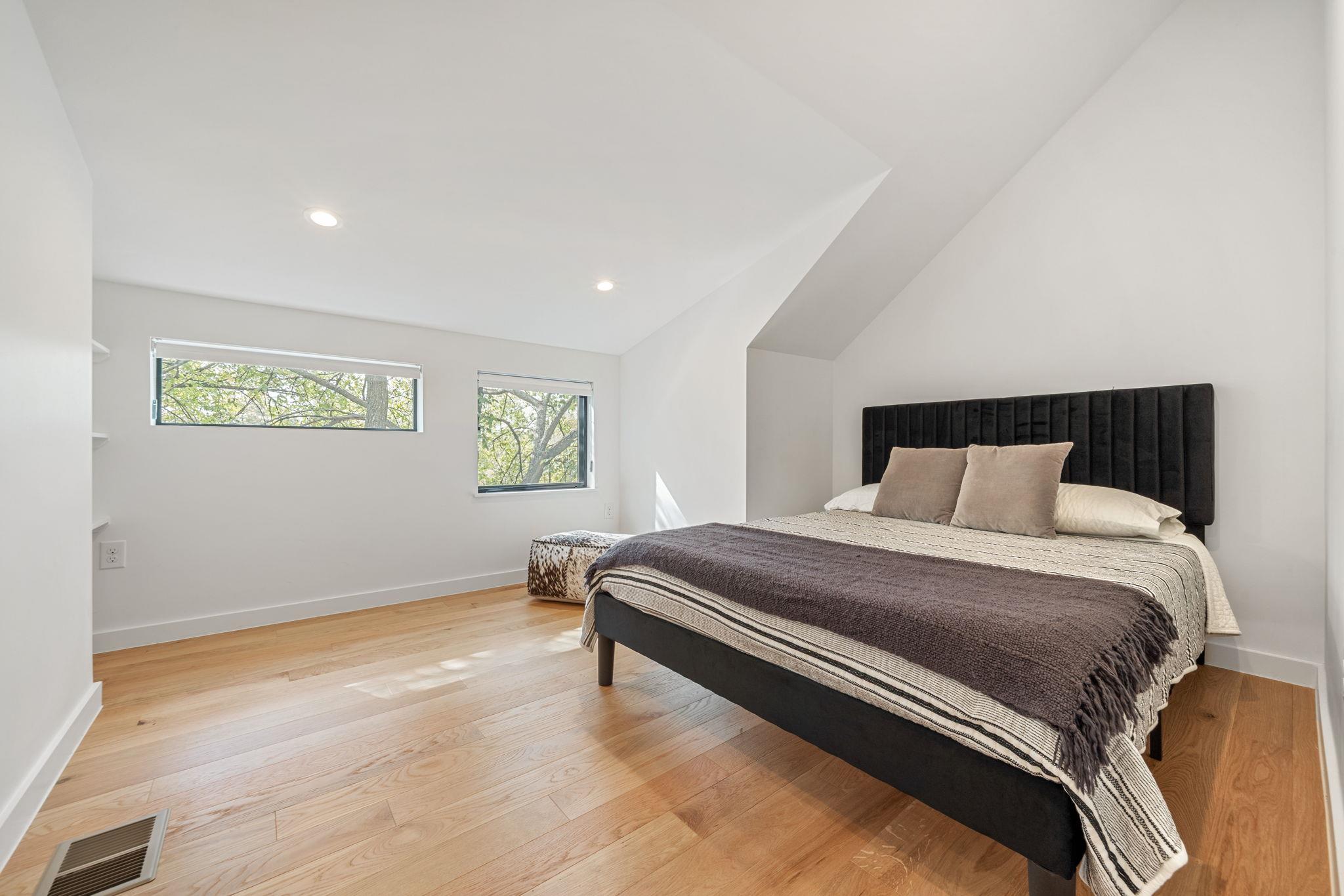 2509 Durwood St # A, Austin, TX 78704