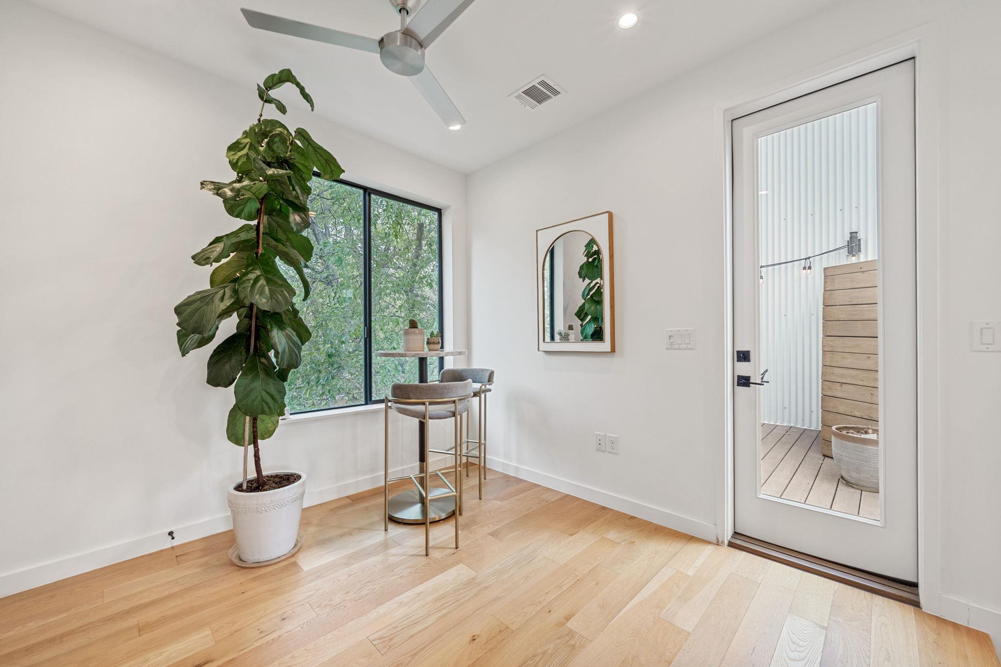 2509 Durwood St # A, Austin, TX 78704