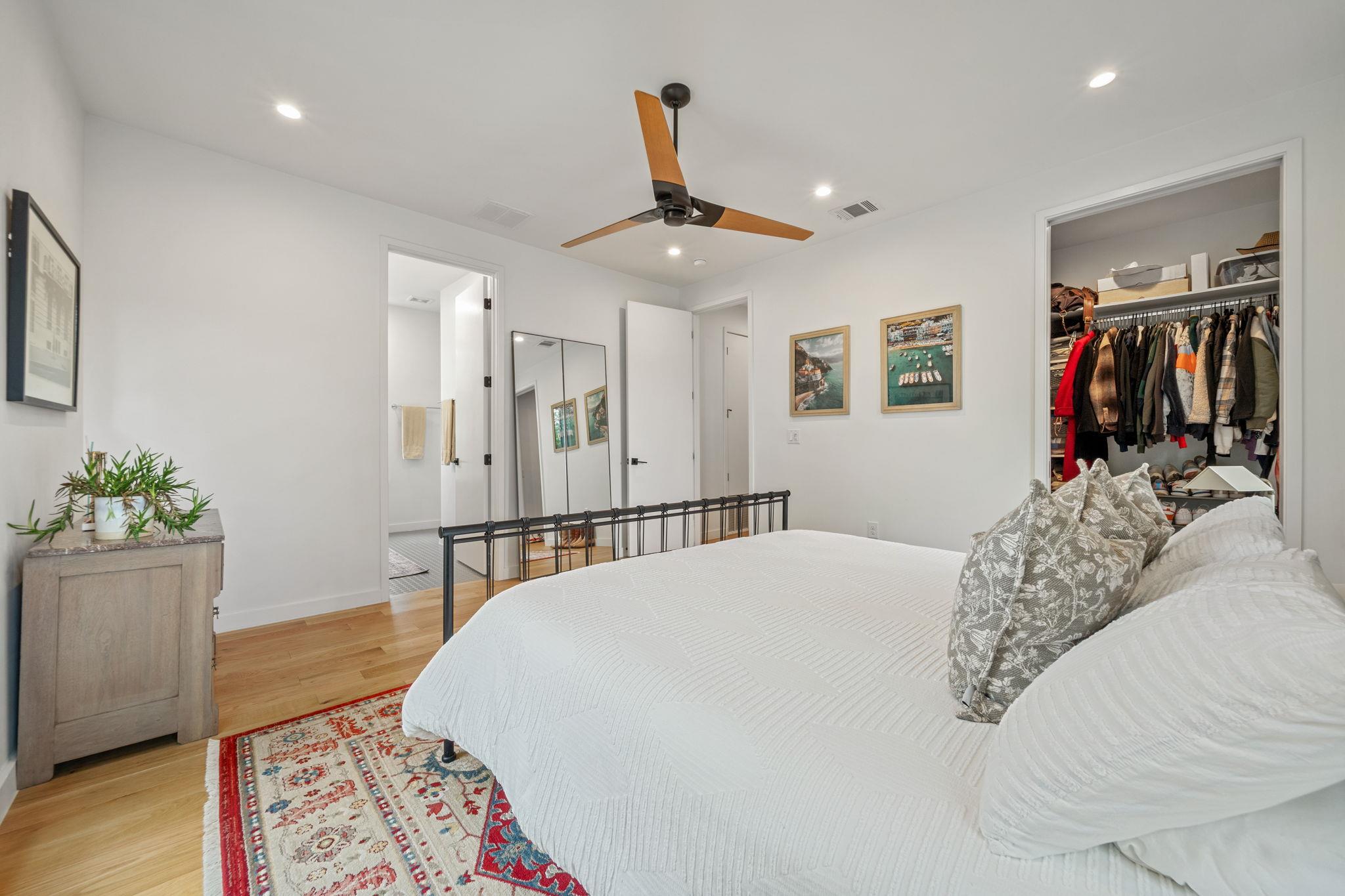 2509 Durwood St # A, Austin, TX 78704