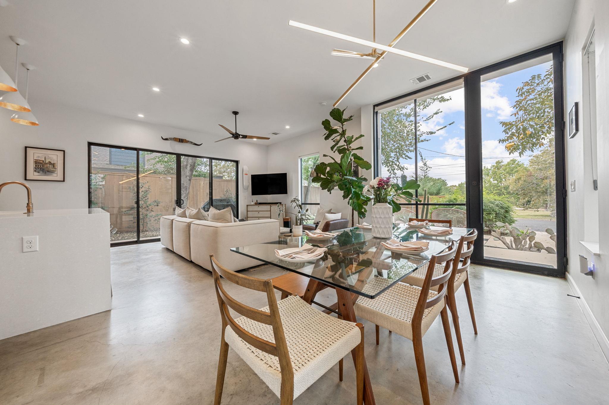 2509 Durwood St # A, Austin, TX 78704