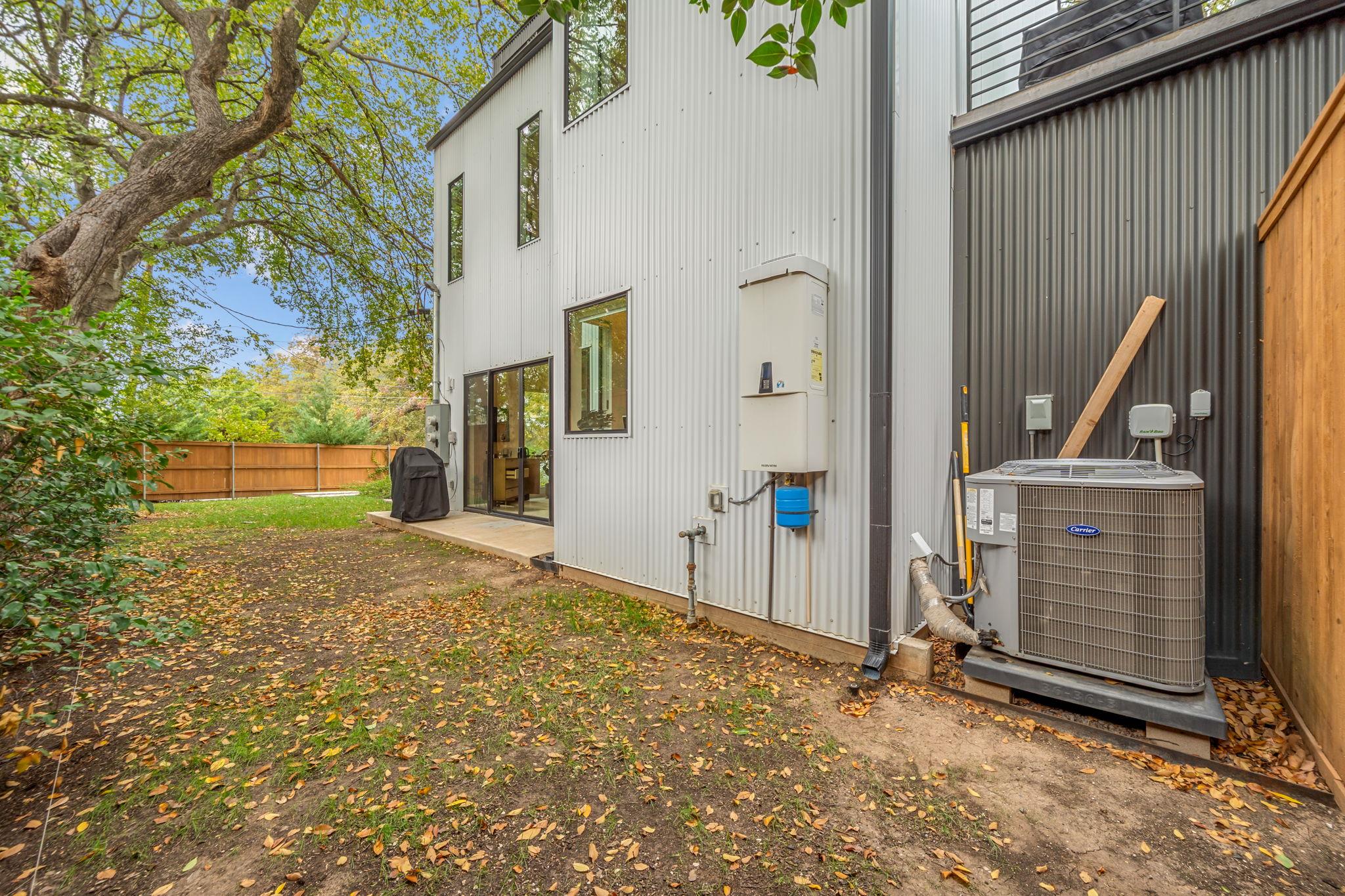 2509 Durwood St # A, Austin, TX 78704