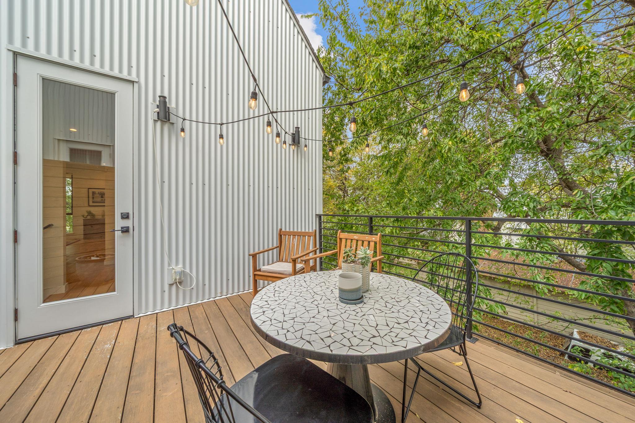 2509 Durwood St # A, Austin, TX 78704