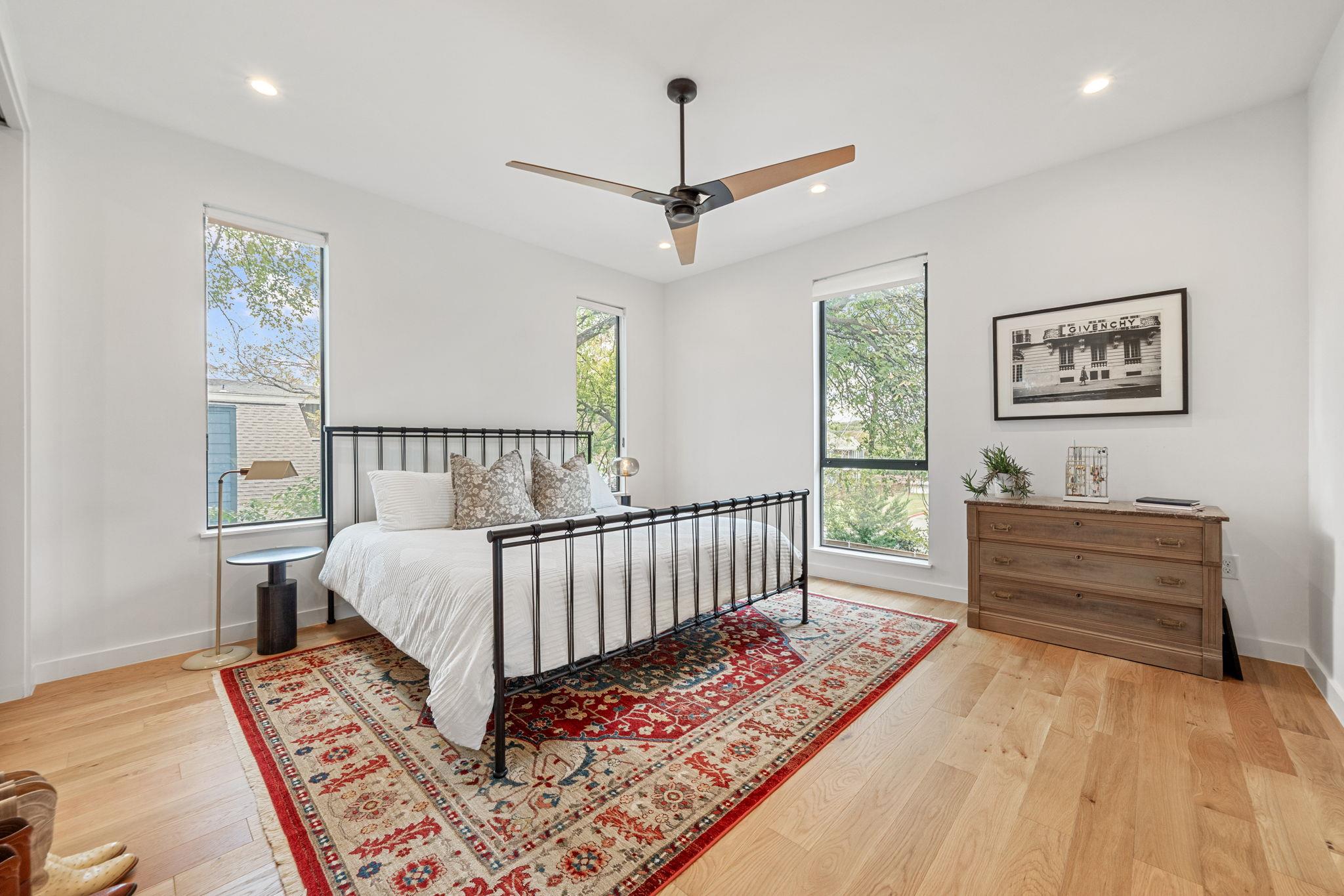 2509 Durwood St # A, Austin, TX 78704