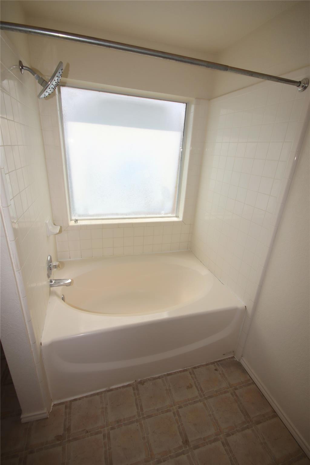 3102 Viewcrest Dr, Killeen, TX 76549