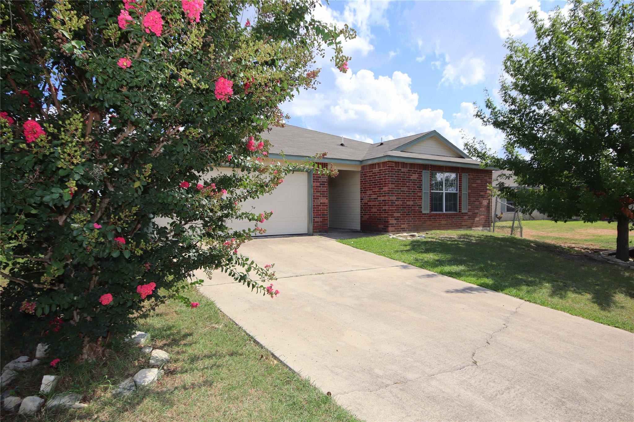 3102 Viewcrest Dr, Killeen, TX 76549