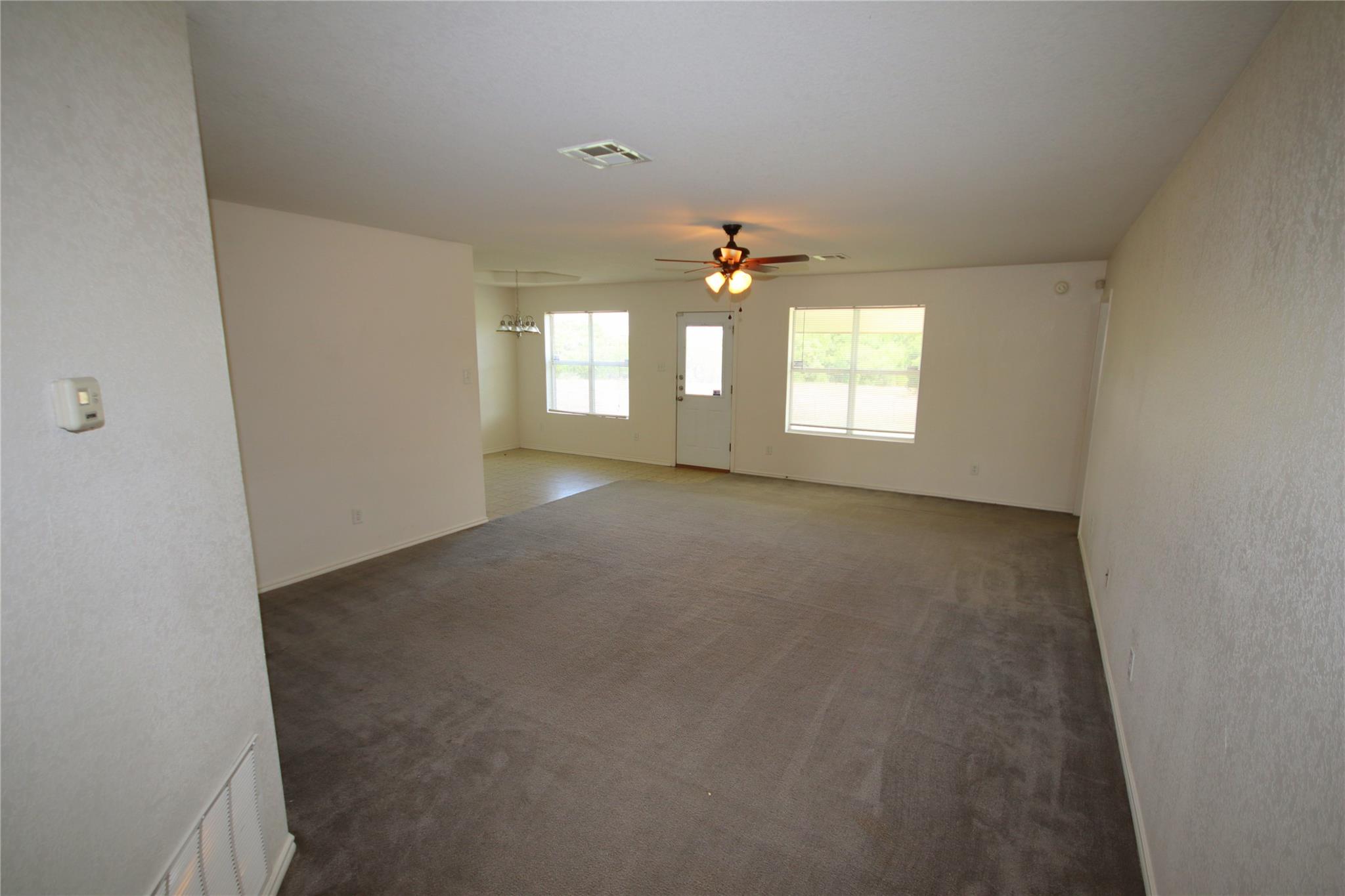 3102 Viewcrest Dr, Killeen, TX 76549