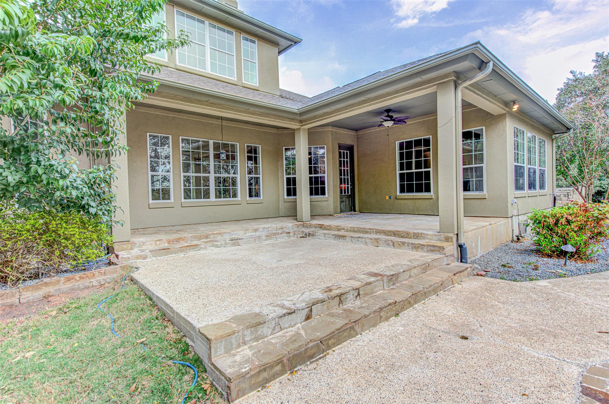 5701 Laguna Cliff Ln, Austin, TX 78734