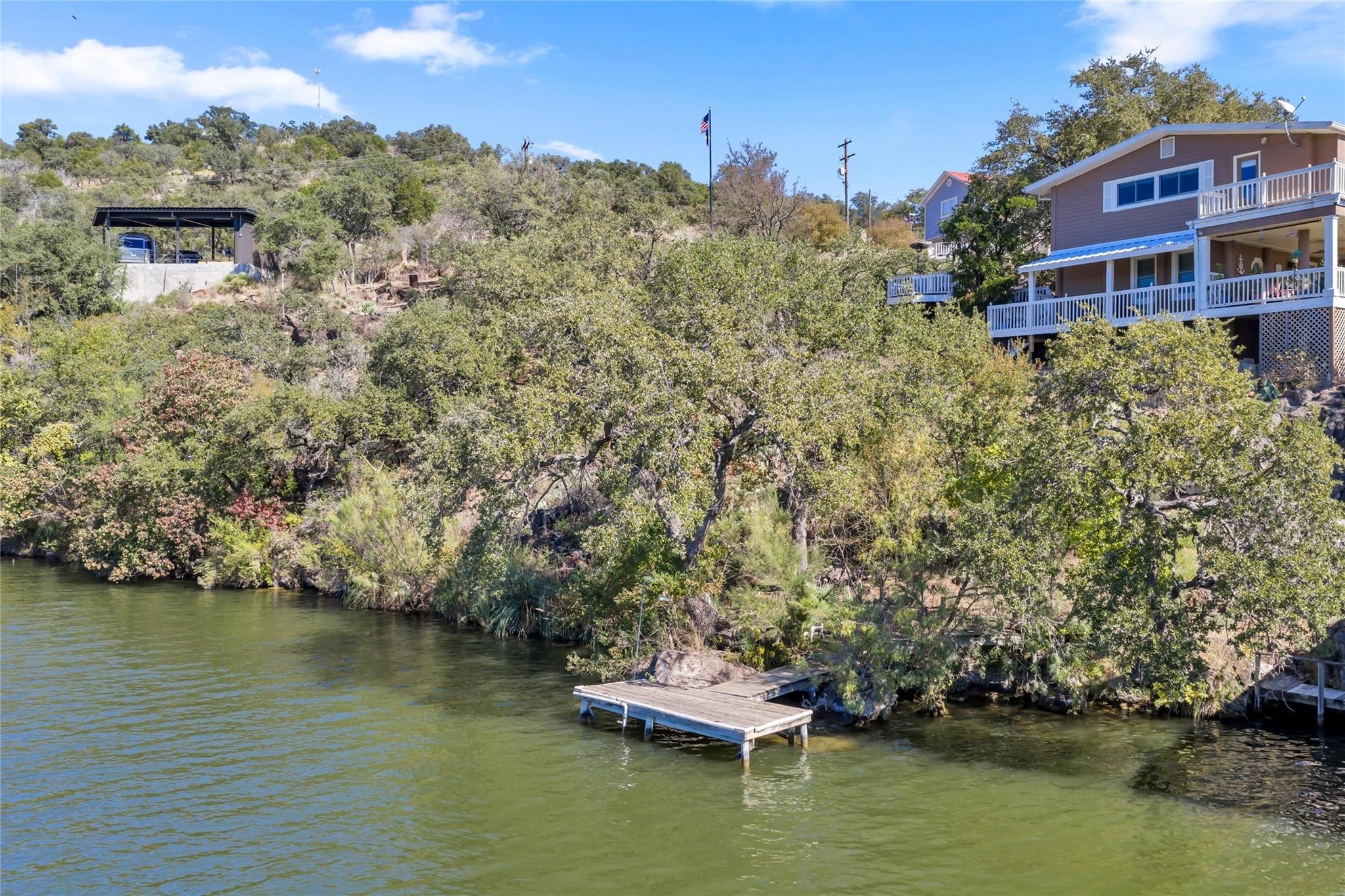 150 Skyline Dr, Sunrise Beach, TX 78643