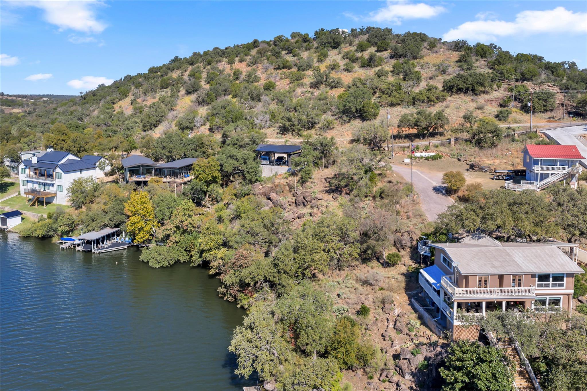 150 Skyline Dr, Sunrise Beach, TX 78643