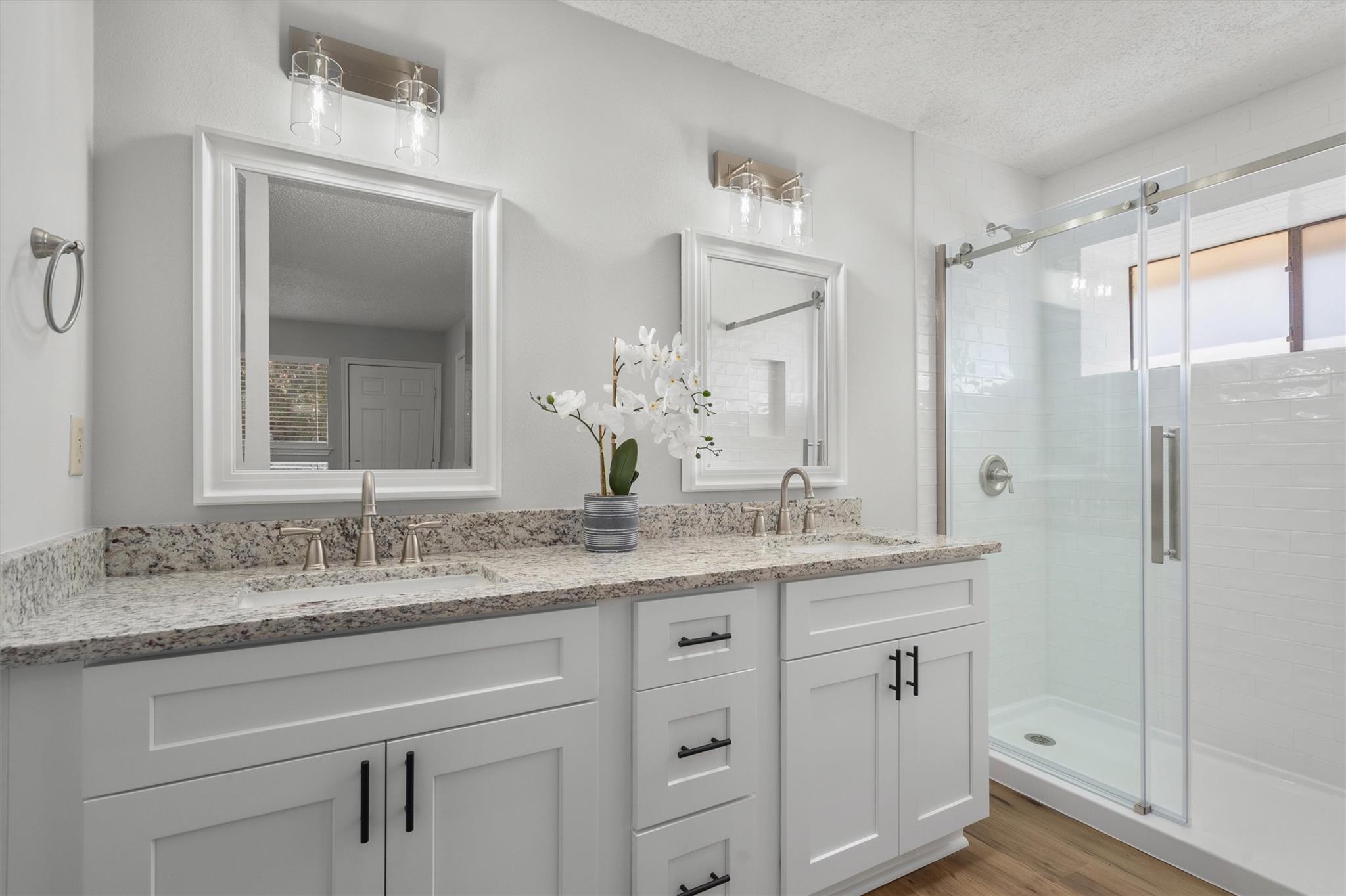 101 N Kings Canyon Dr, Cedar Park, TX 78613