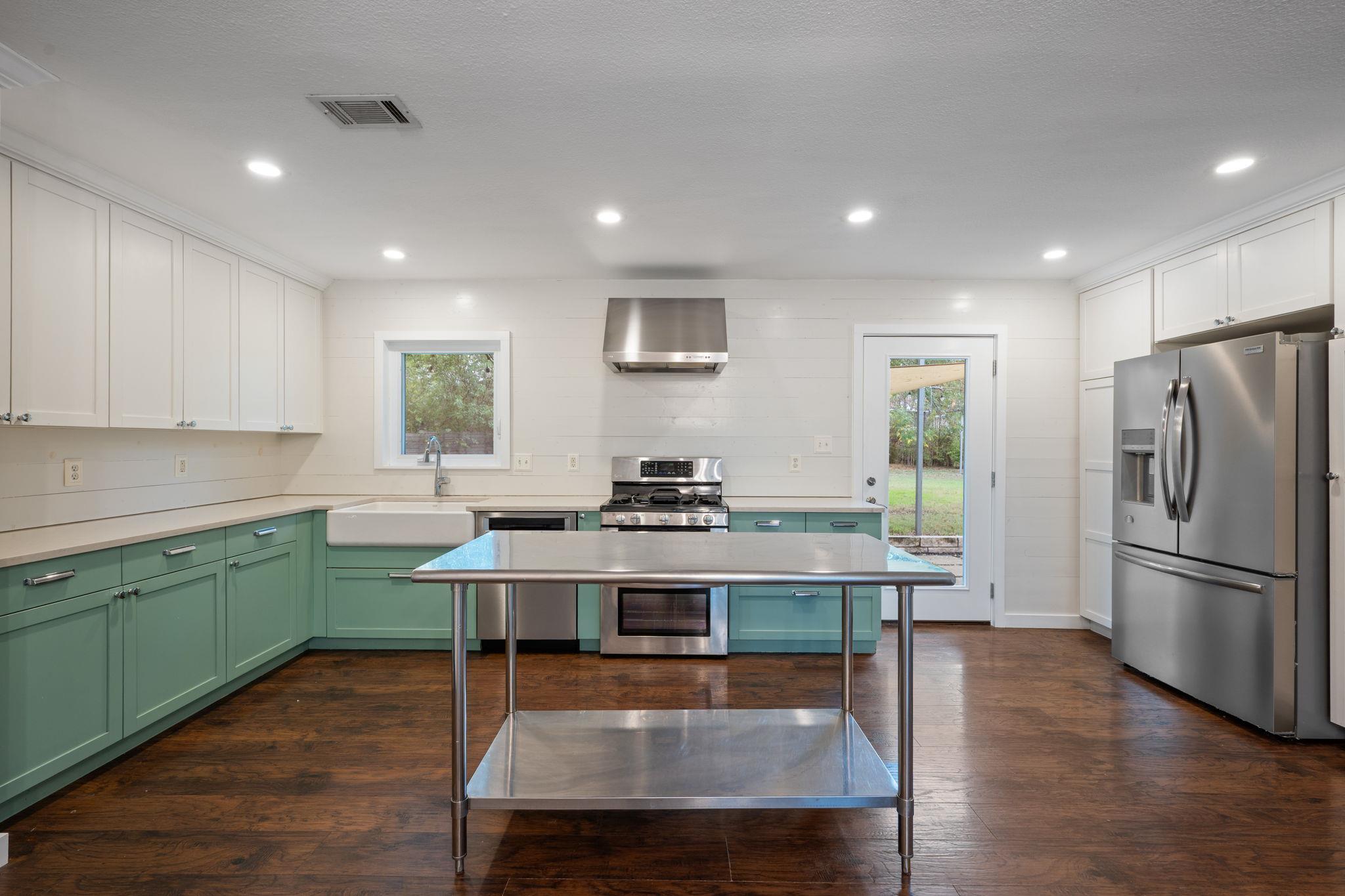 11702 Tedford St, Austin, TX 78753