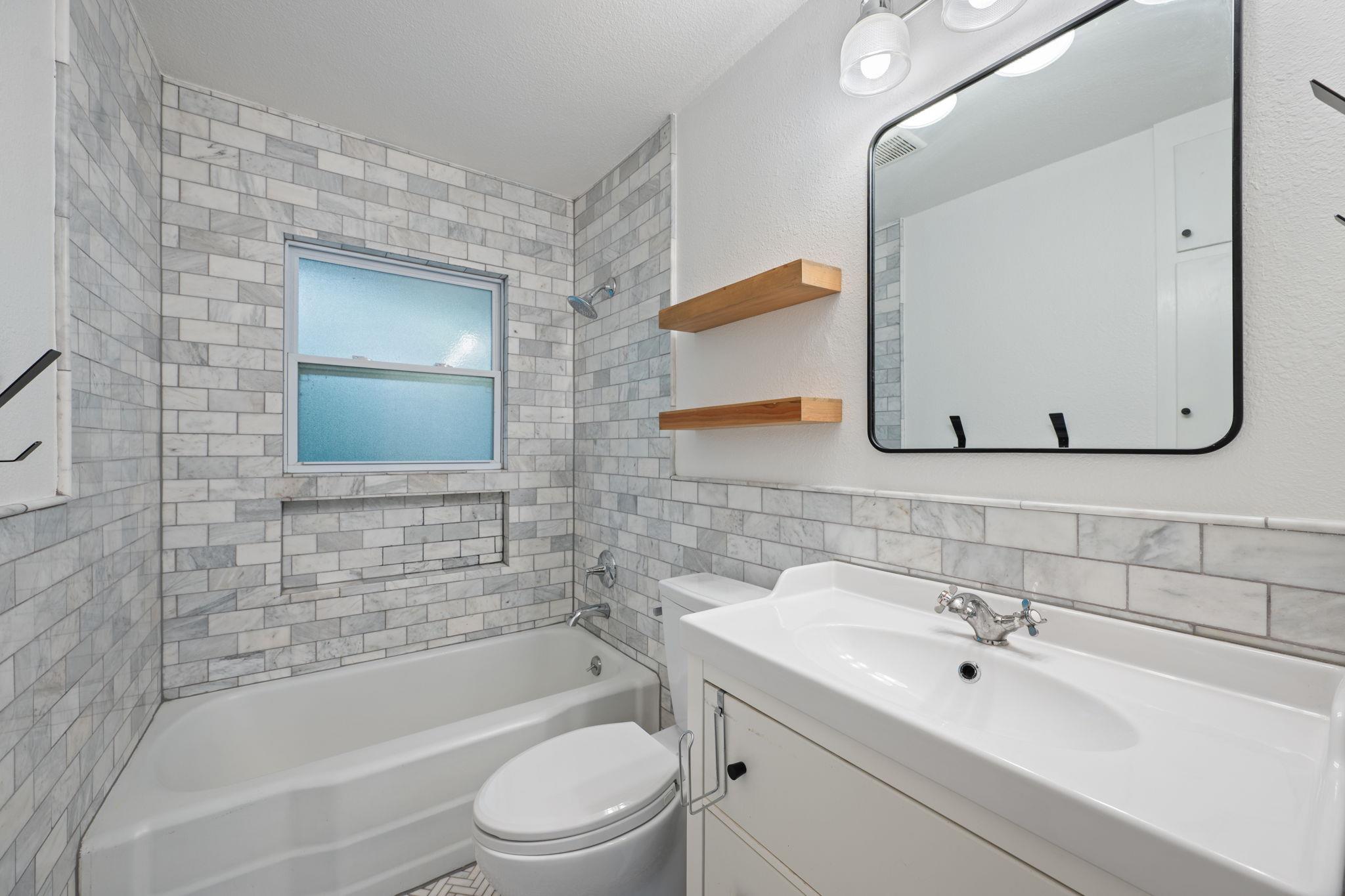 11702 Tedford St, Austin, TX 78753