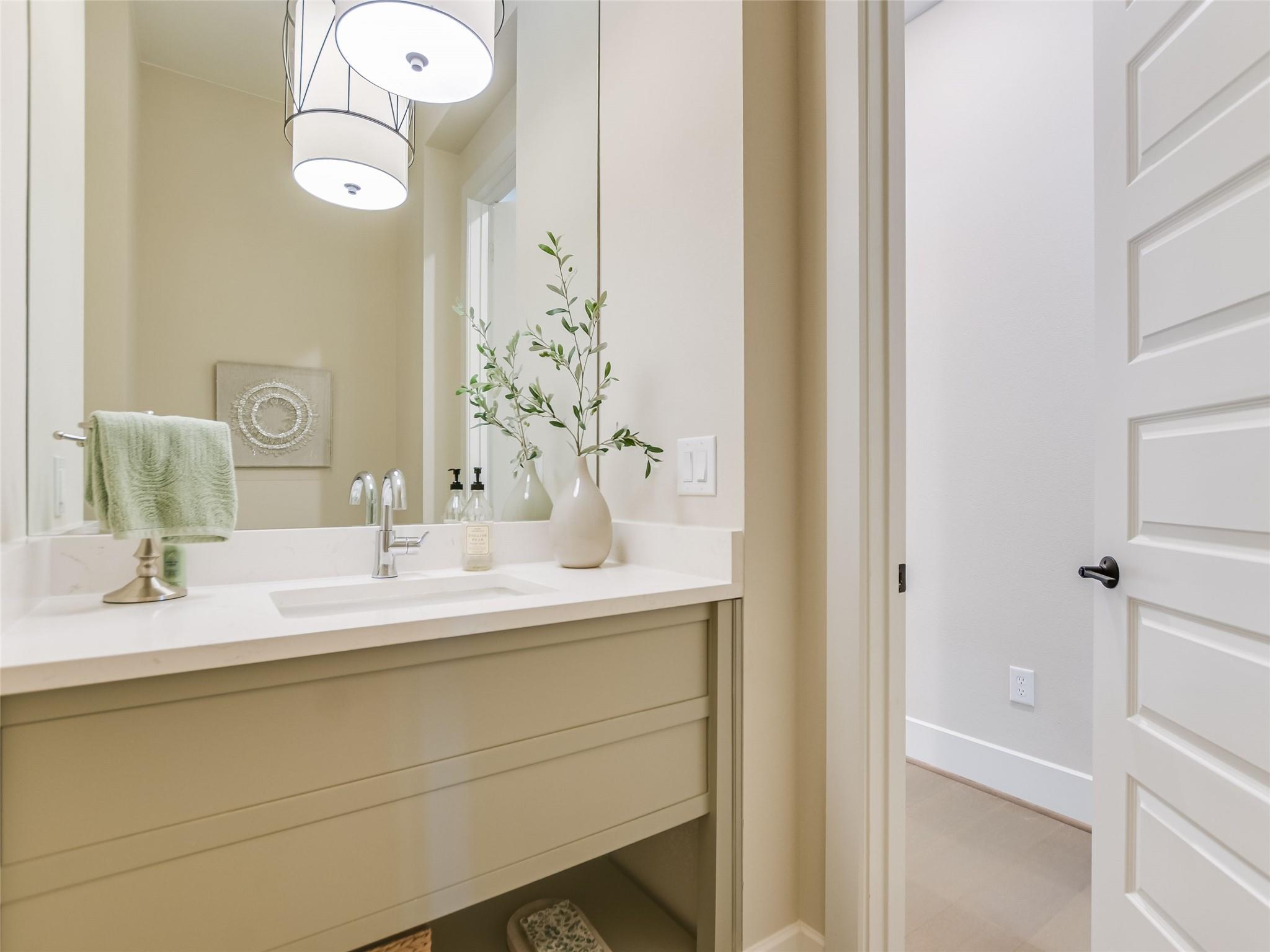 204 Colca Cv, Austin, TX 78738