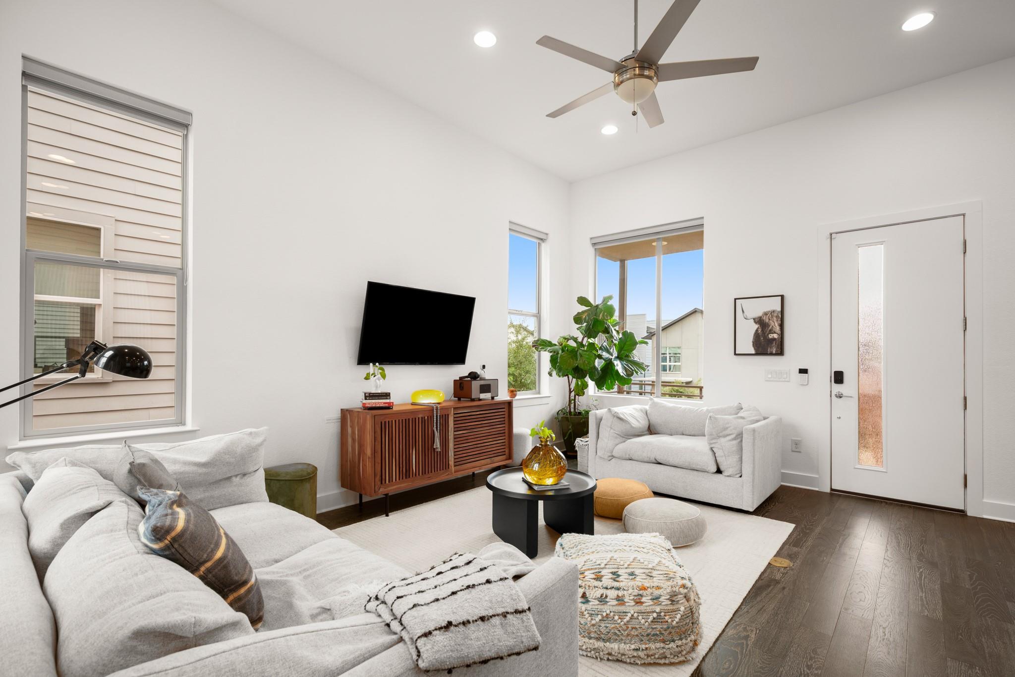 6013 Florencia Ln, Austin, TX 78724