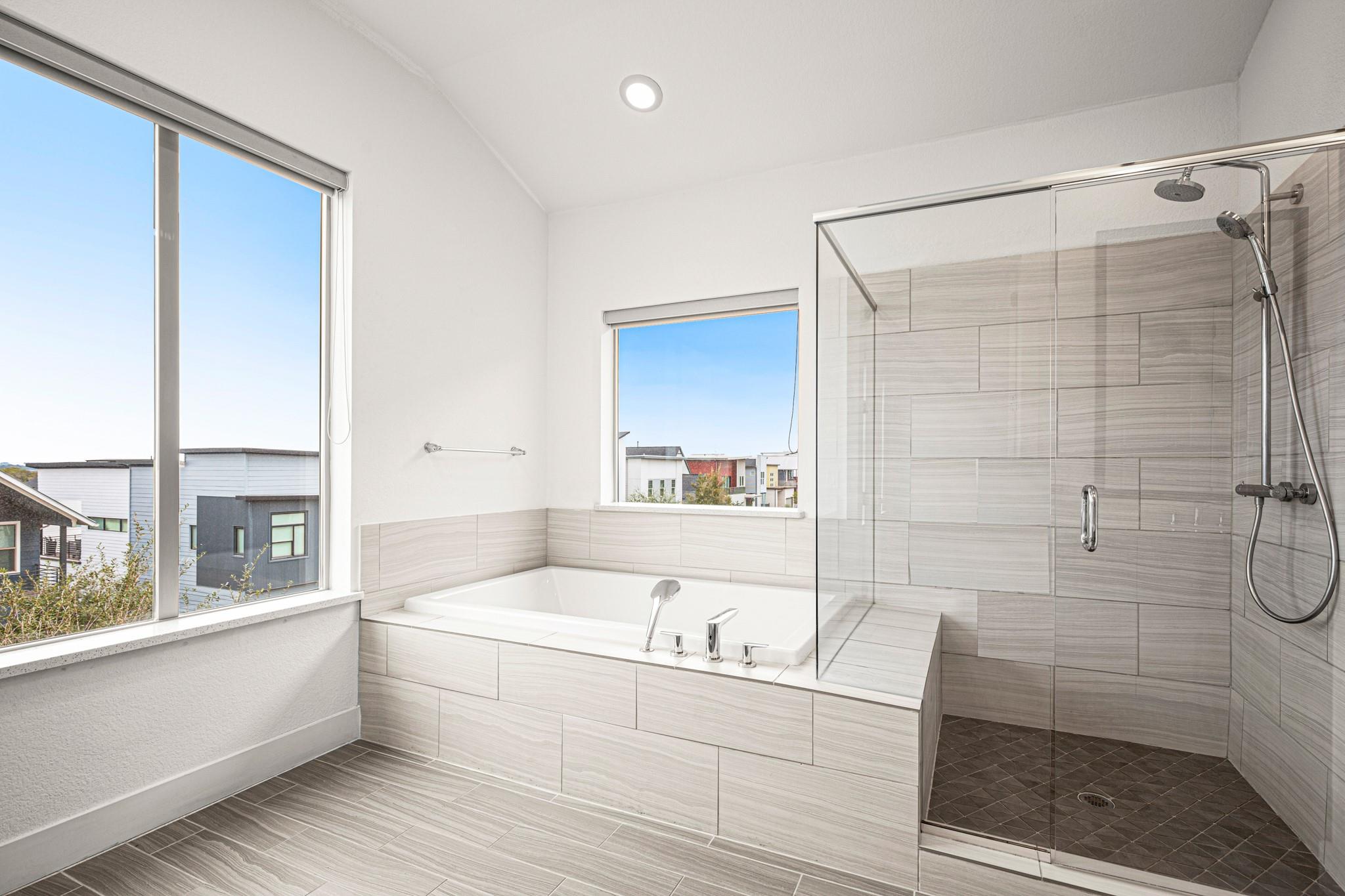 6013 Florencia Ln, Austin, TX 78724