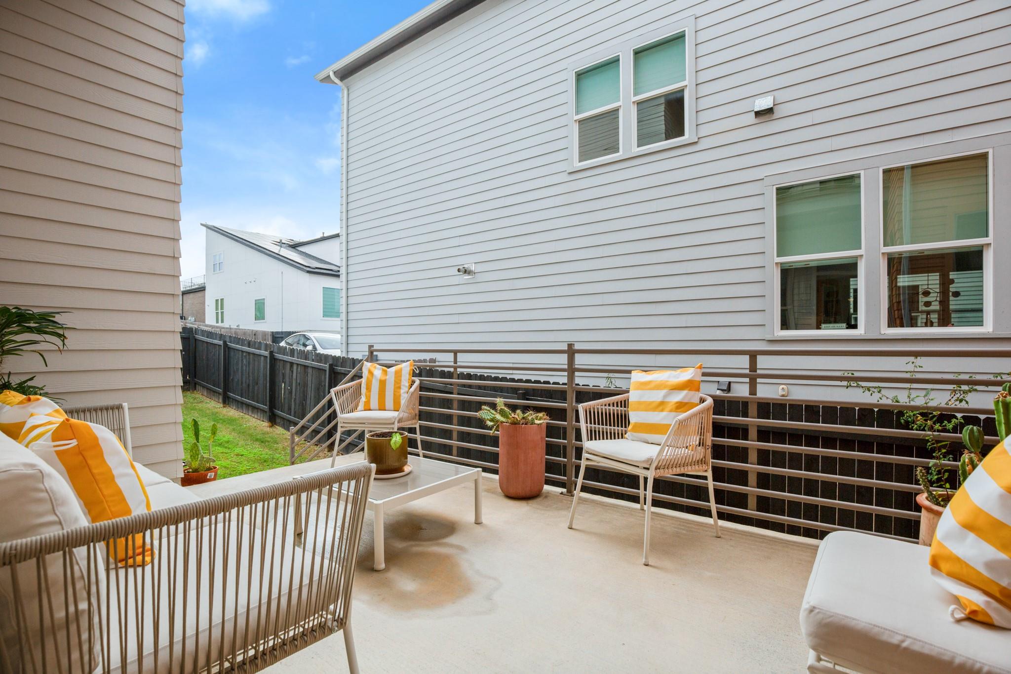 6013 Florencia Ln, Austin, TX 78724