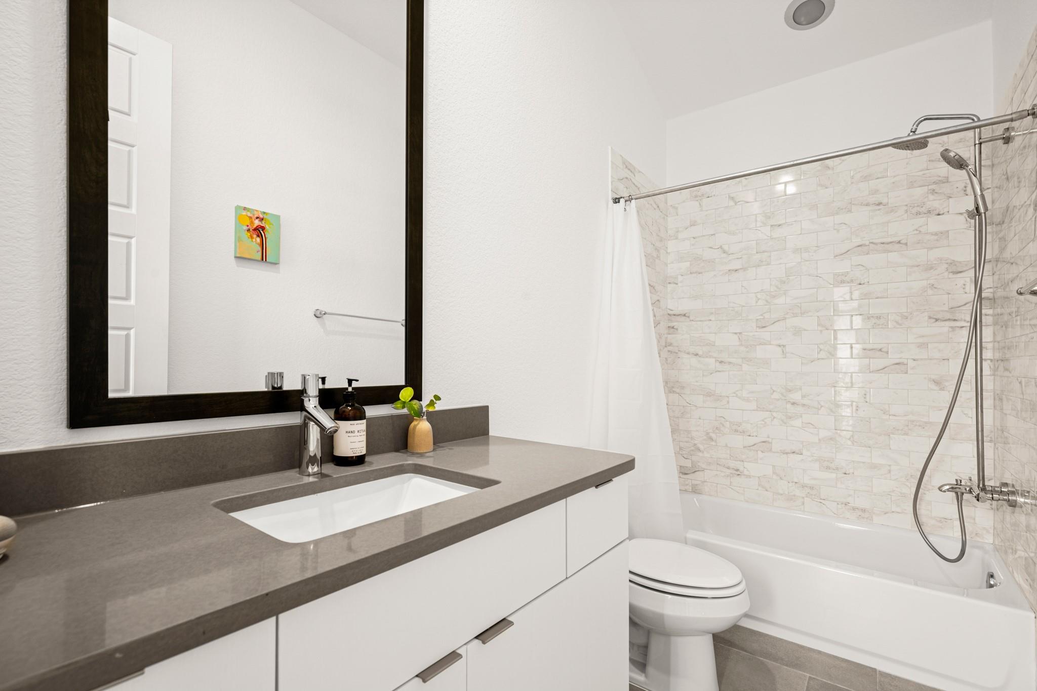 6013 Florencia Ln, Austin, TX 78724