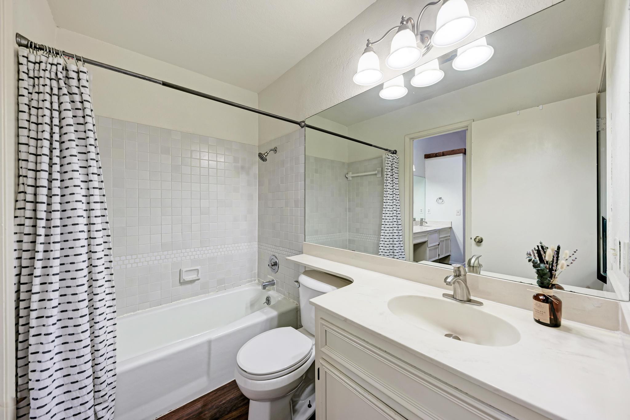 1938 Holly Hill Dr # 1, Austin, TX 78746