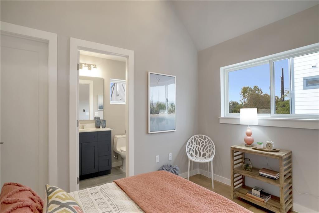 1118 Stobaugh St # B, Austin, TX 78757