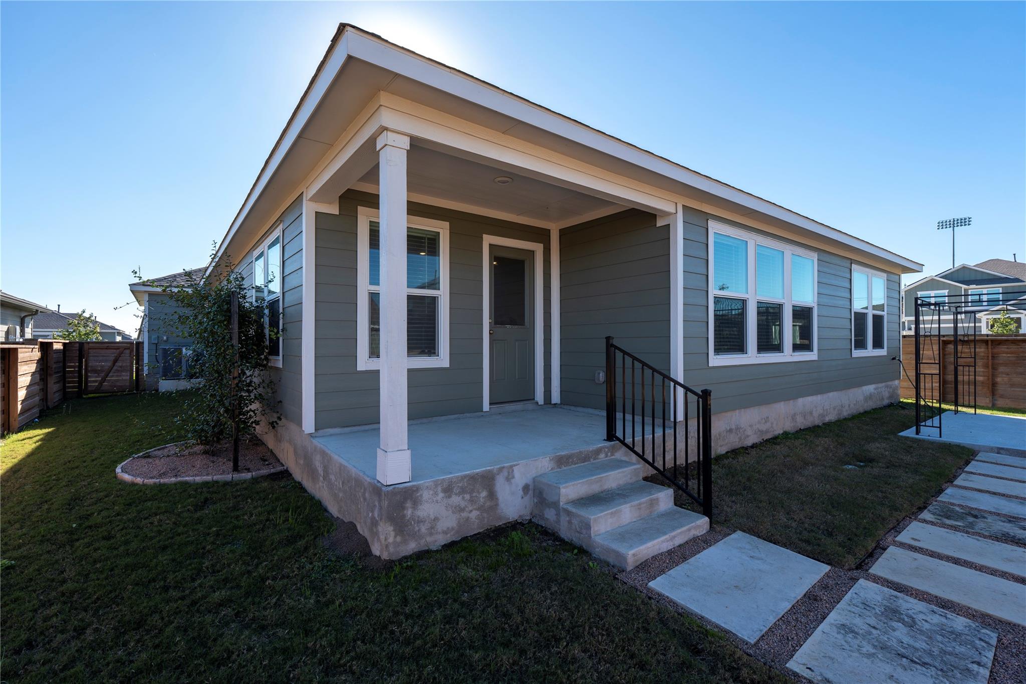 150 Santiago, Kyle, TX 78640