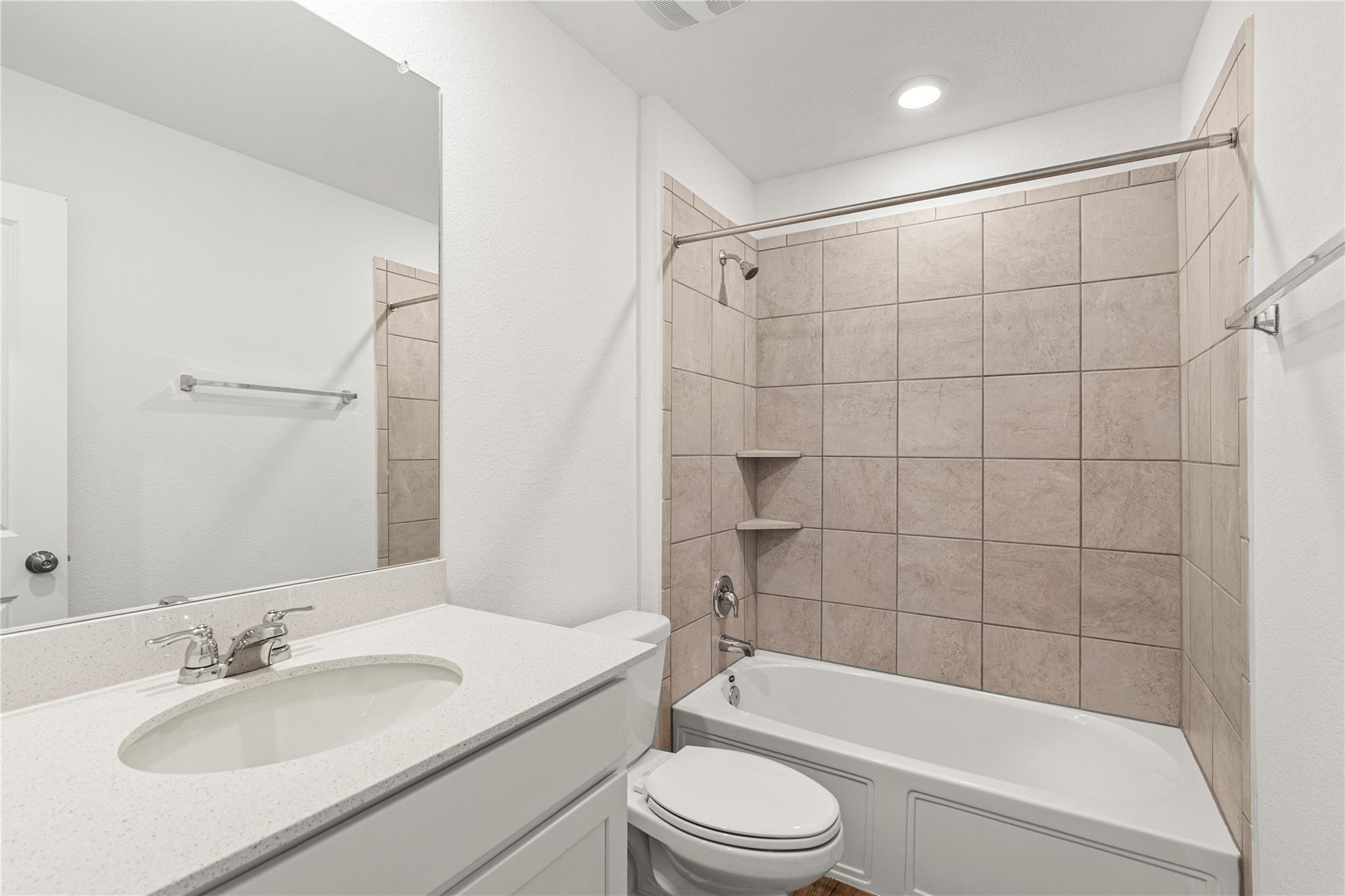 150 Santiago, Kyle, TX 78640