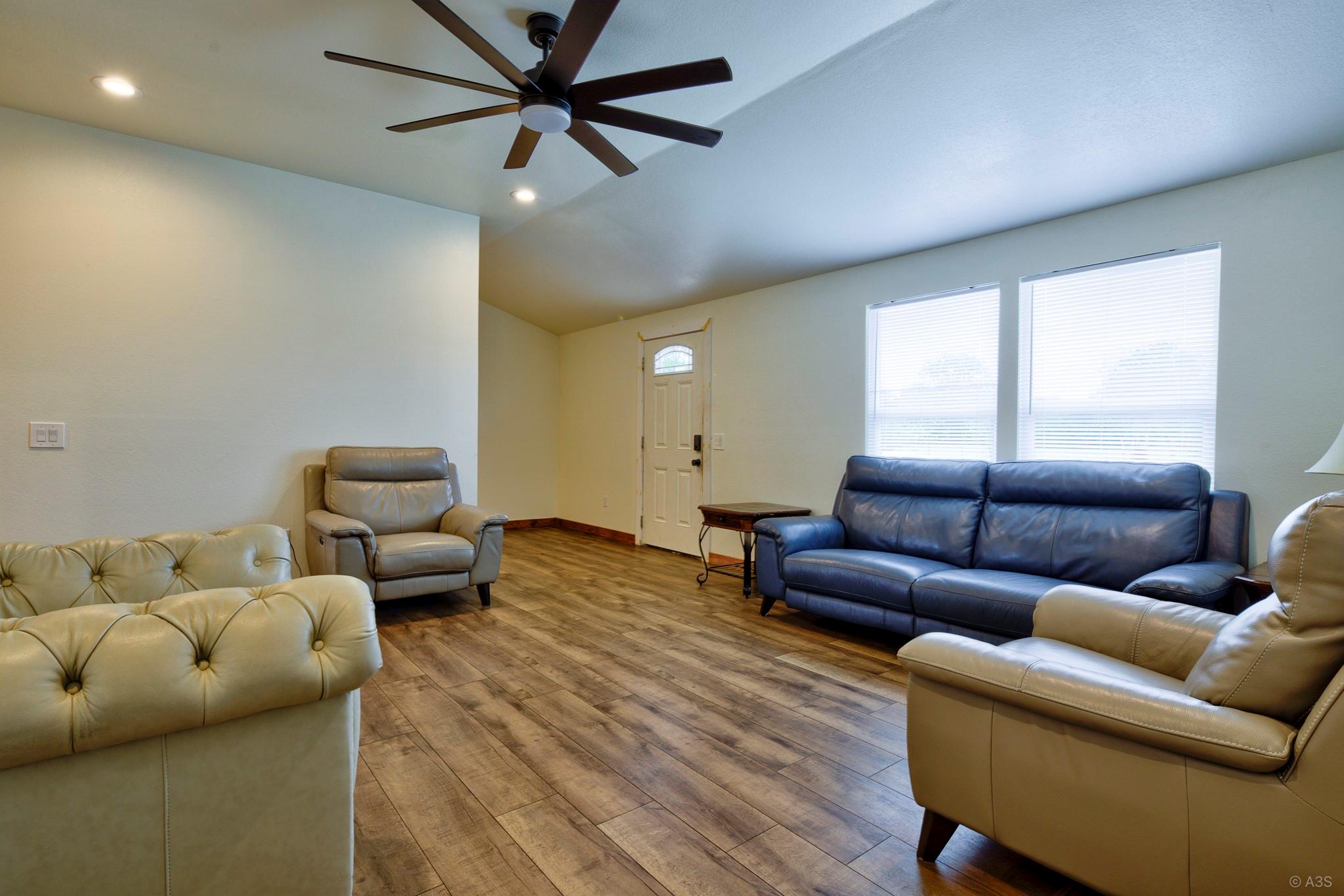 135 Wilbarger Bend Rd, Bastrop, TX 78602