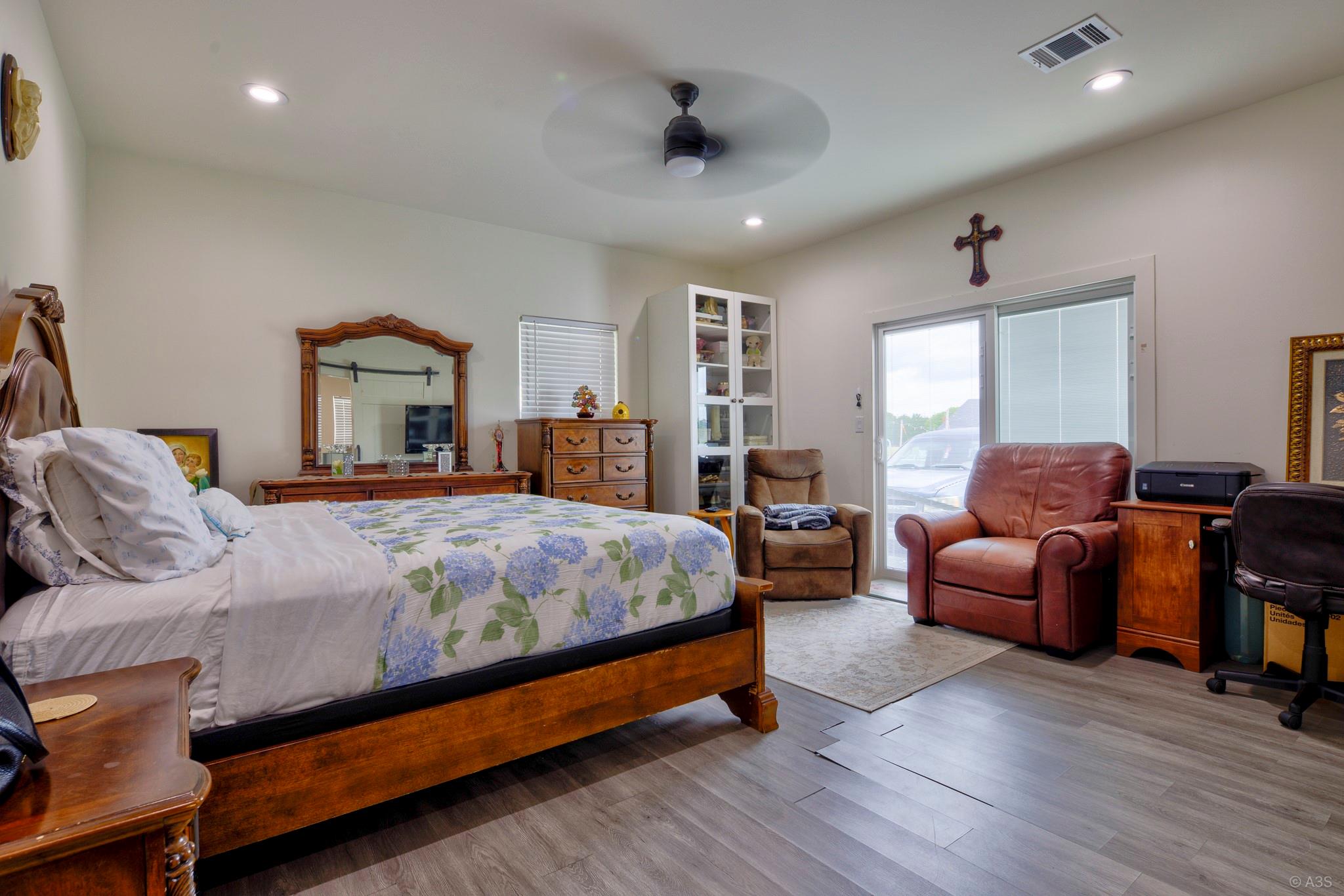 135 Wilbarger Bend Rd, Bastrop, TX 78602