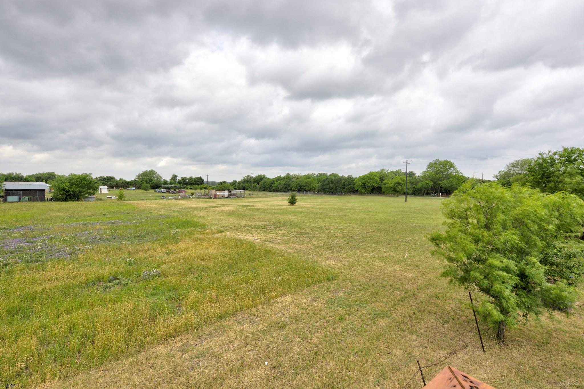 135 Wilbarger Bend Rd, Bastrop, TX 78602