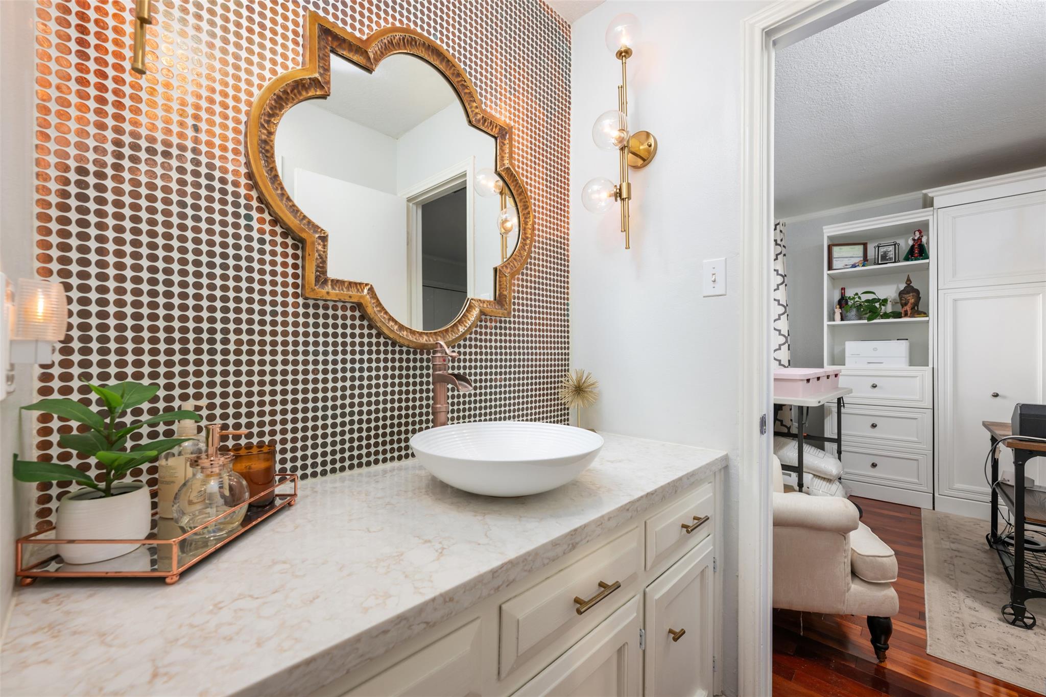 106 Sailmaster St, Lakeway, TX 78734