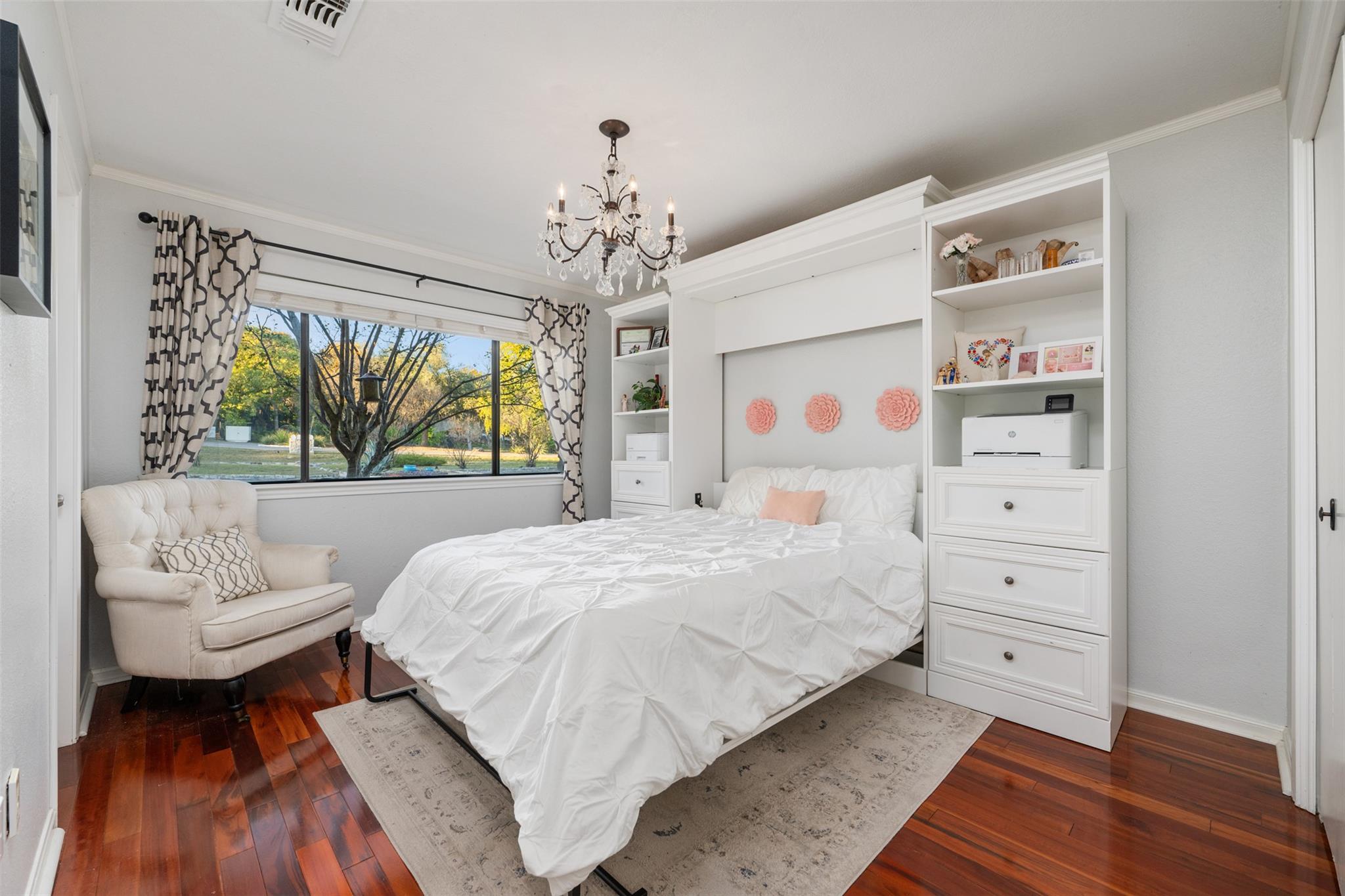 106 Sailmaster St, Lakeway, TX 78734