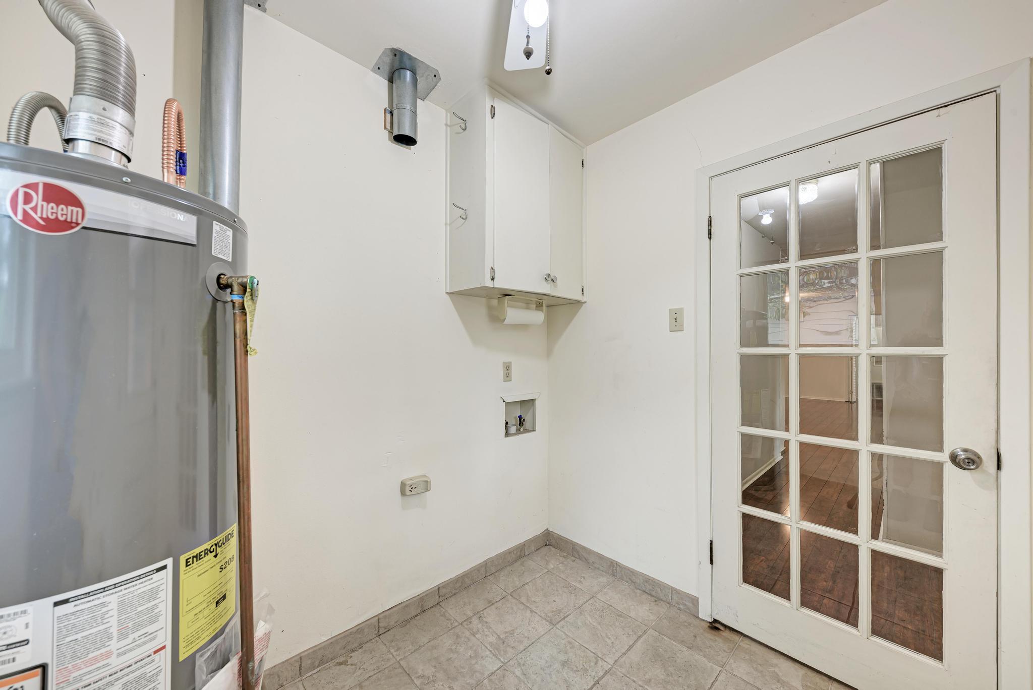 2500 Spring Creek Dr, Austin, TX 78704