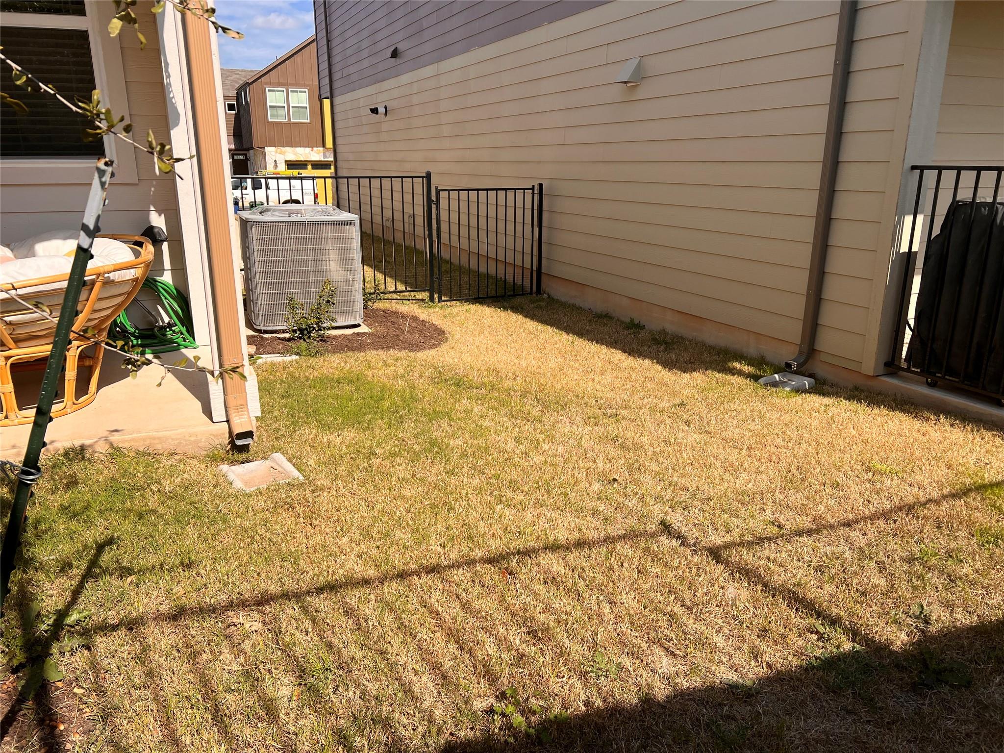 7103 Terrazzo Cottage Ln # 33, Austin, TX 78744