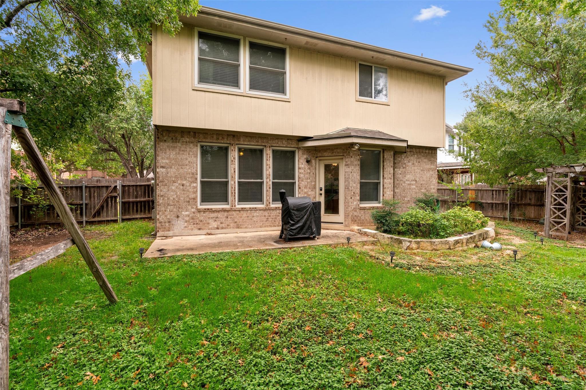 1002 Outpost Cv, Round Rock, TX 78665