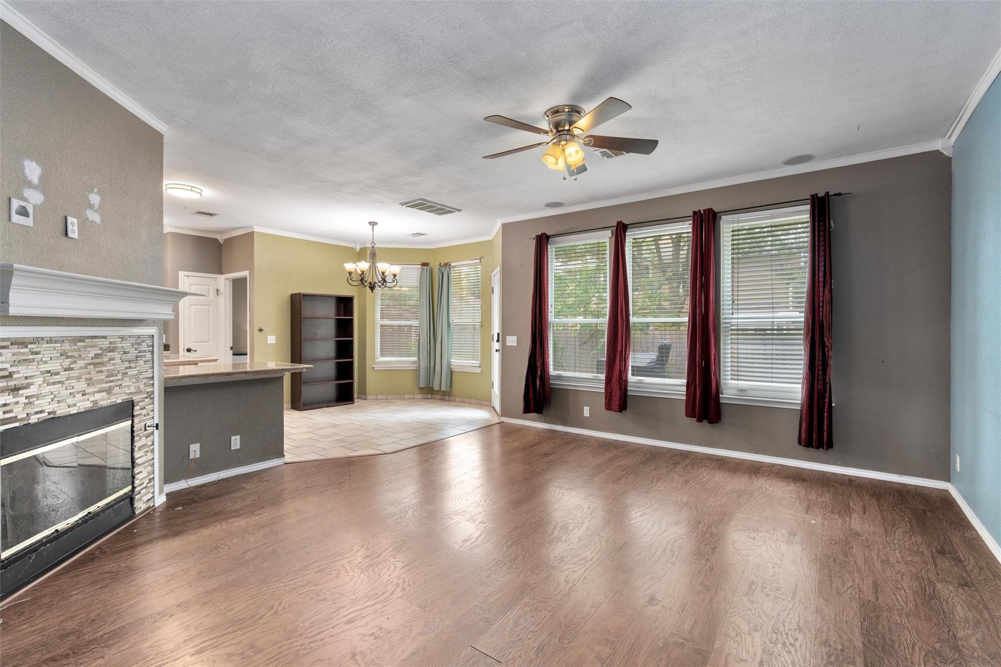 1002 Outpost Cv, Round Rock, TX 78665