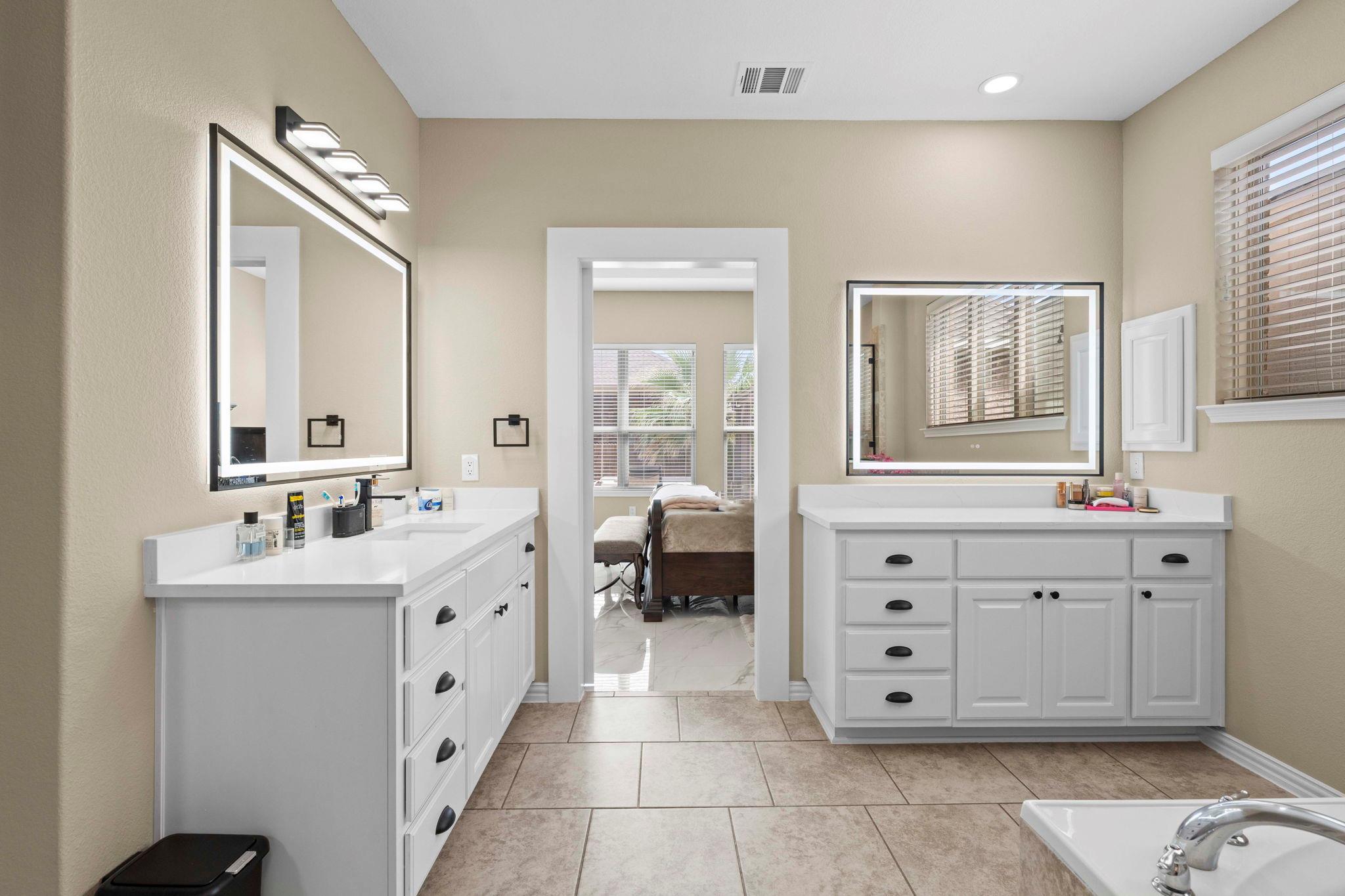 3301 Falconers Way, Pflugerville, TX 78660