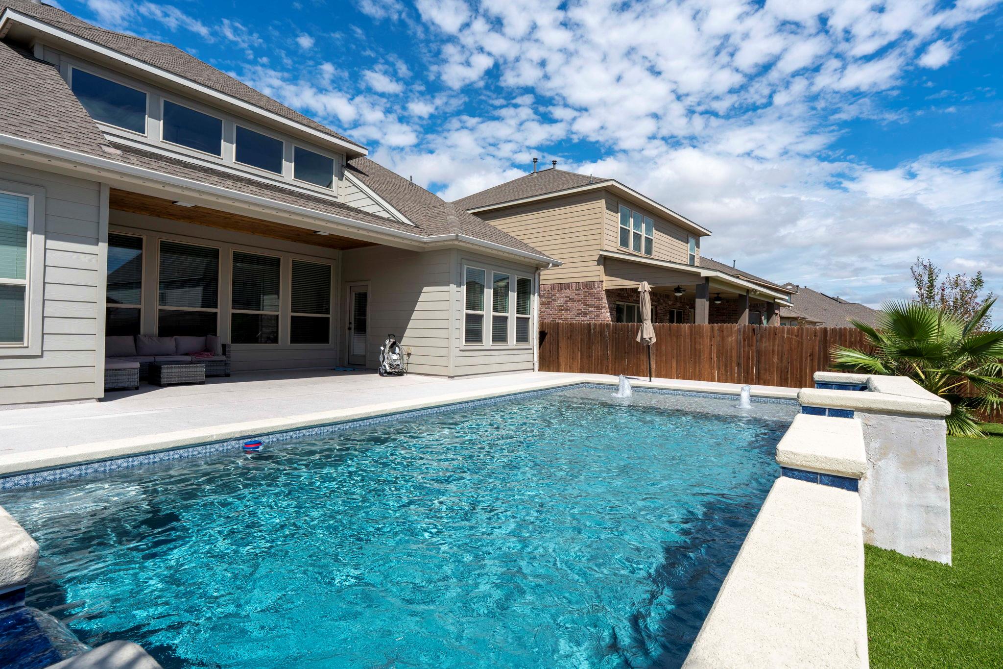 3301 Falconers Way, Pflugerville, TX 78660