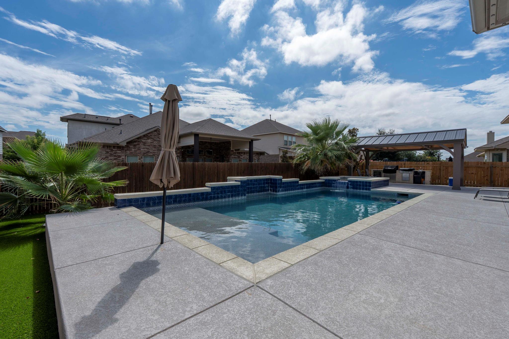 3301 Falconers Way, Pflugerville, TX 78660