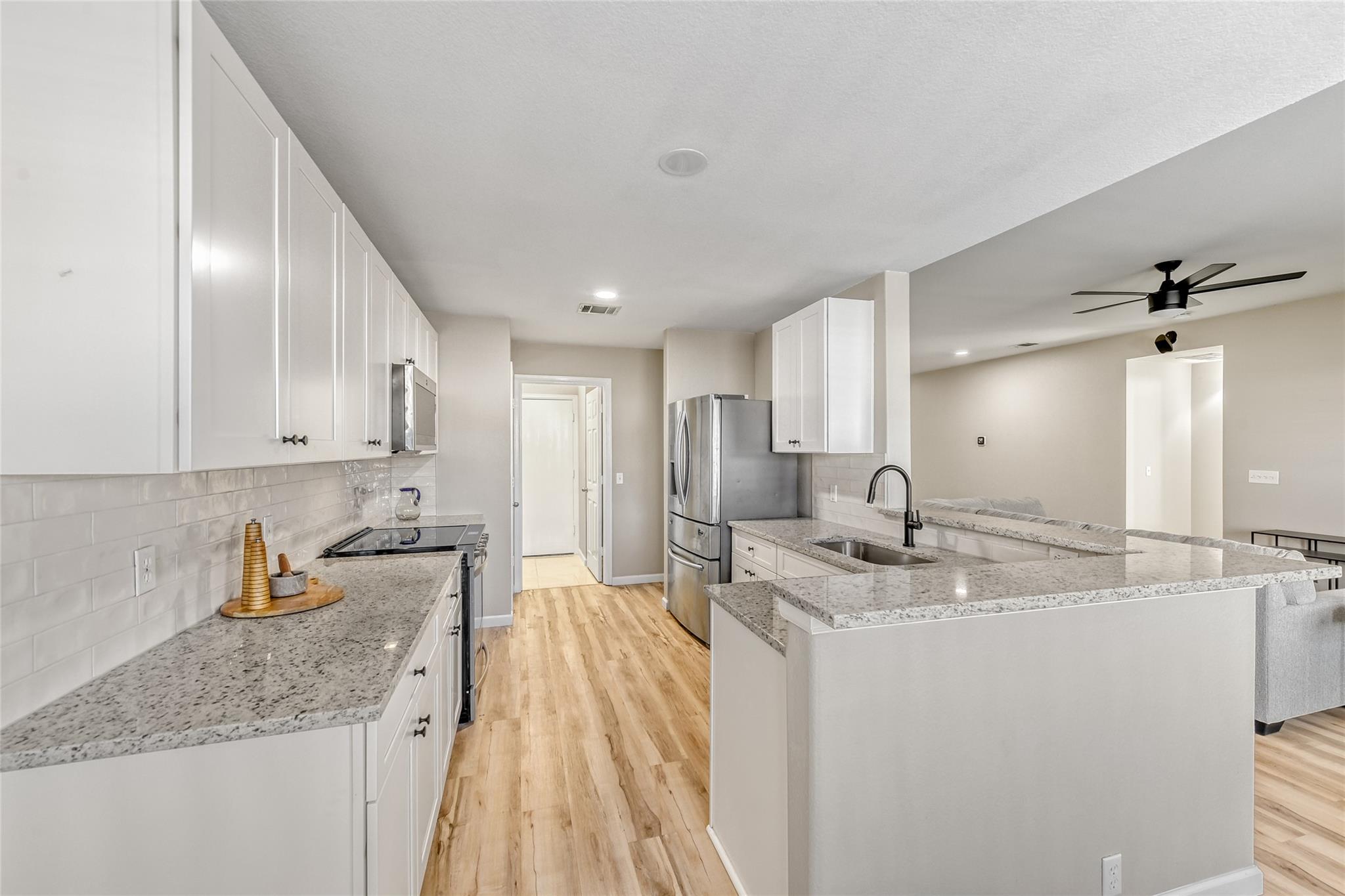 292 Spruce Dr, Kyle, TX 78640