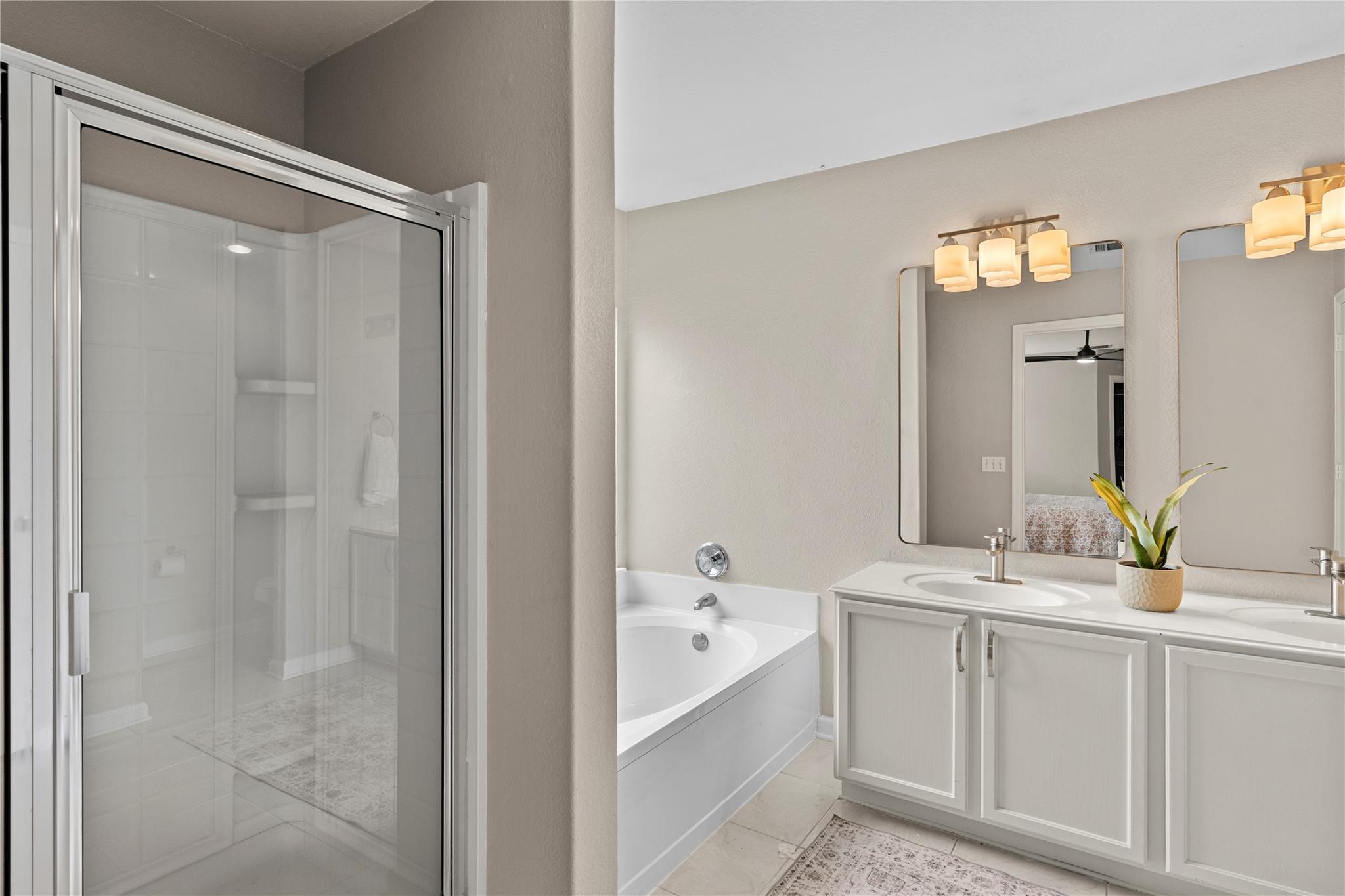 292 Spruce Dr, Kyle, TX 78640