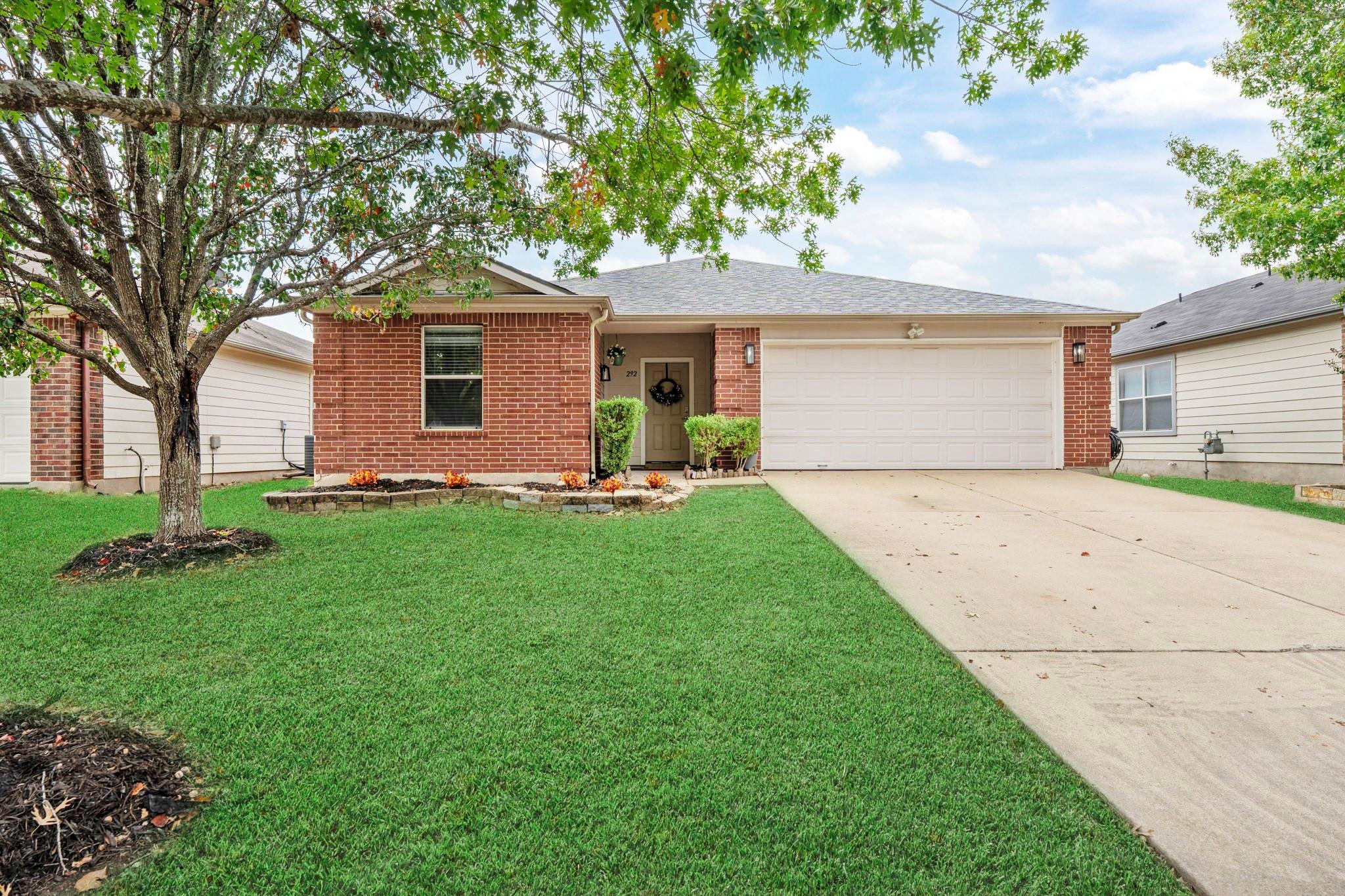 292 Spruce Dr, Kyle, TX 78640