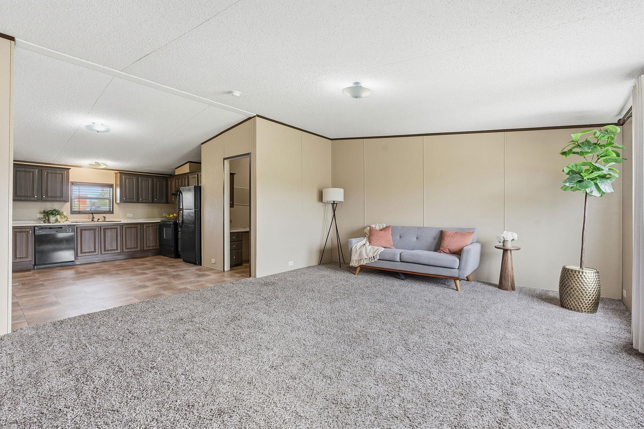 128 Monterrey Hills Dr, Del Valle, TX 78617