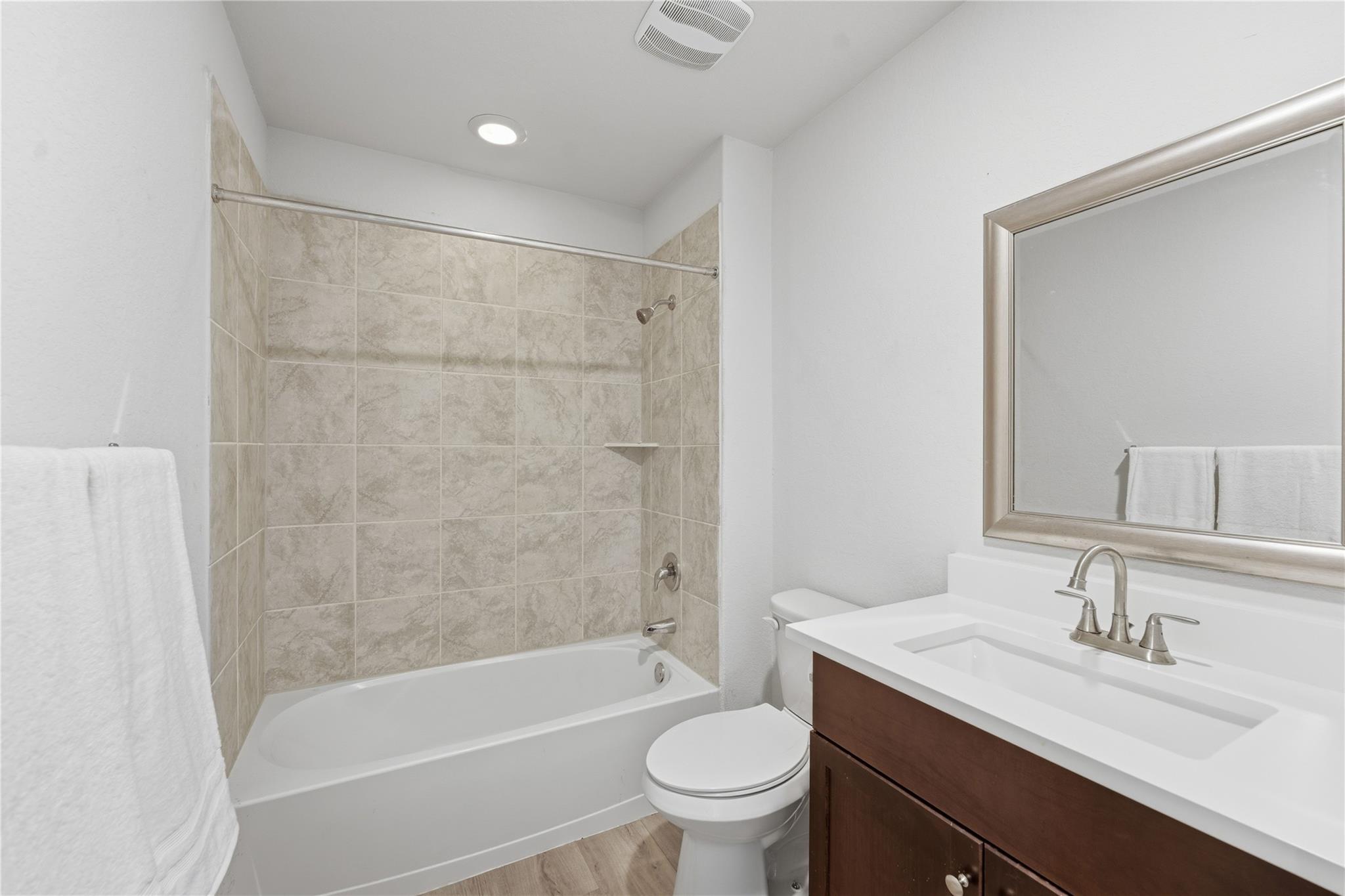 2946 WOLFCREEK Dr, New Braunfels, TX 78130