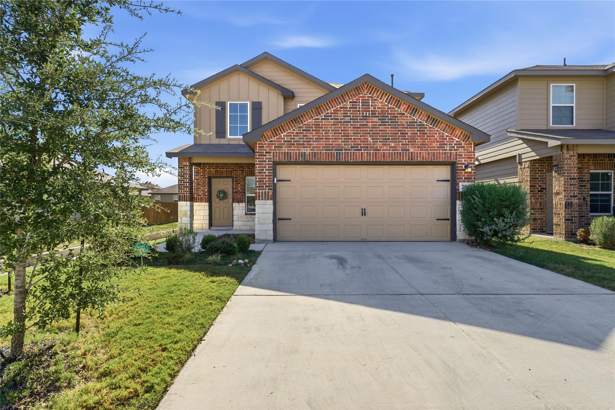 2946 WOLFCREEK Dr, New Braunfels, TX 78130